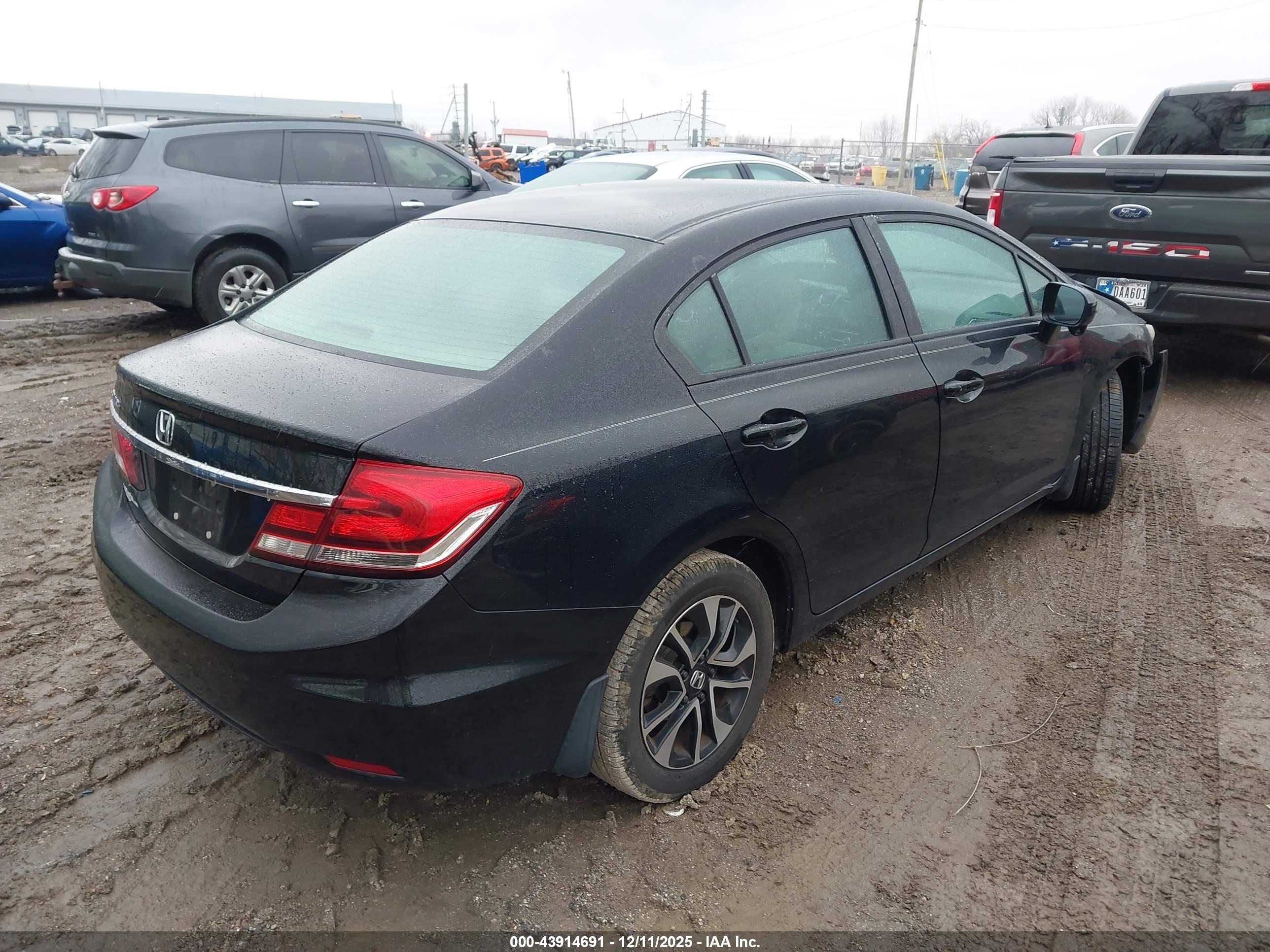 HONDA CIVIC image 4