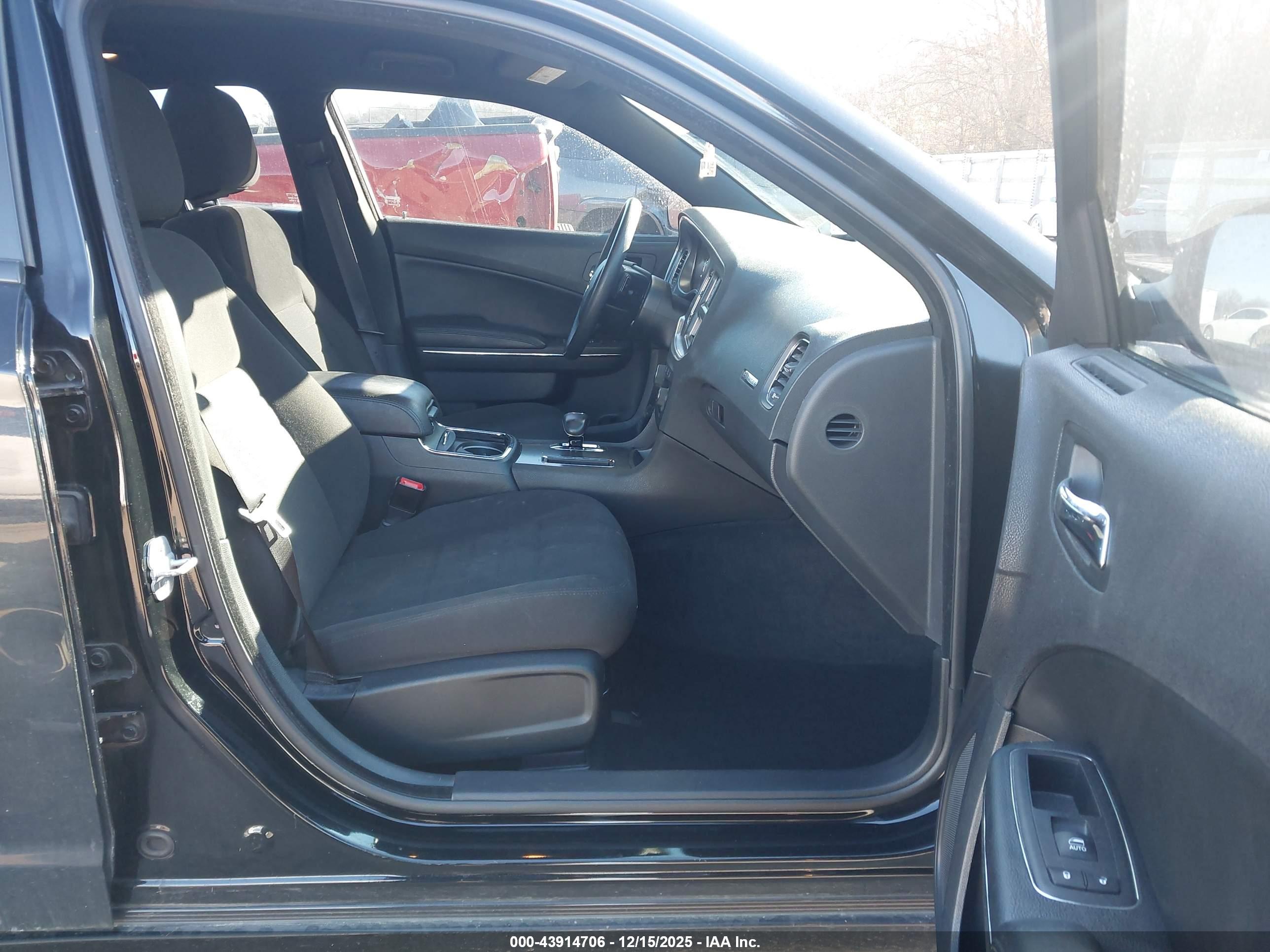 DODGE CHARGER image 5