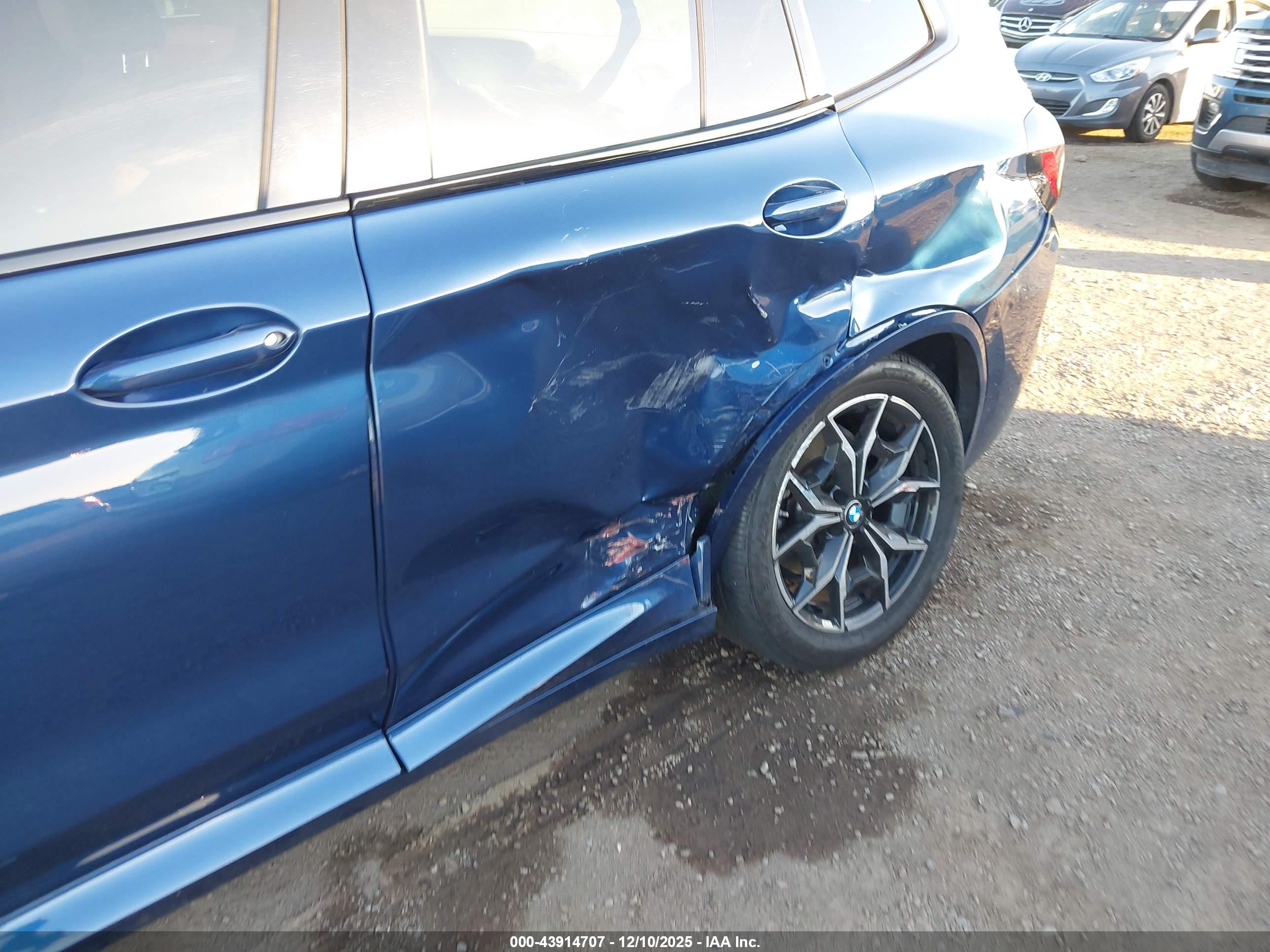 BMW X3 image 6