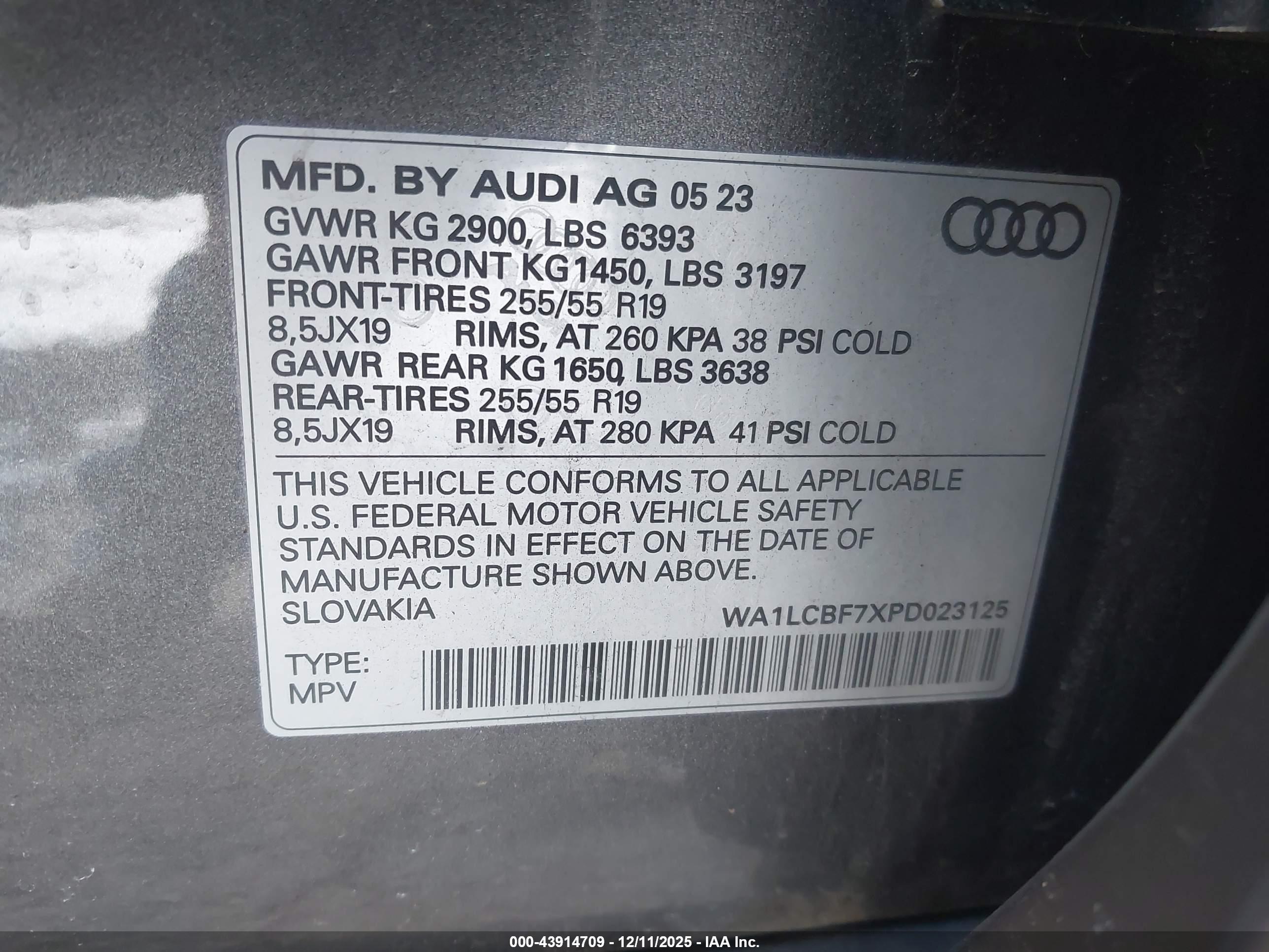 AUDI Q7 image 9