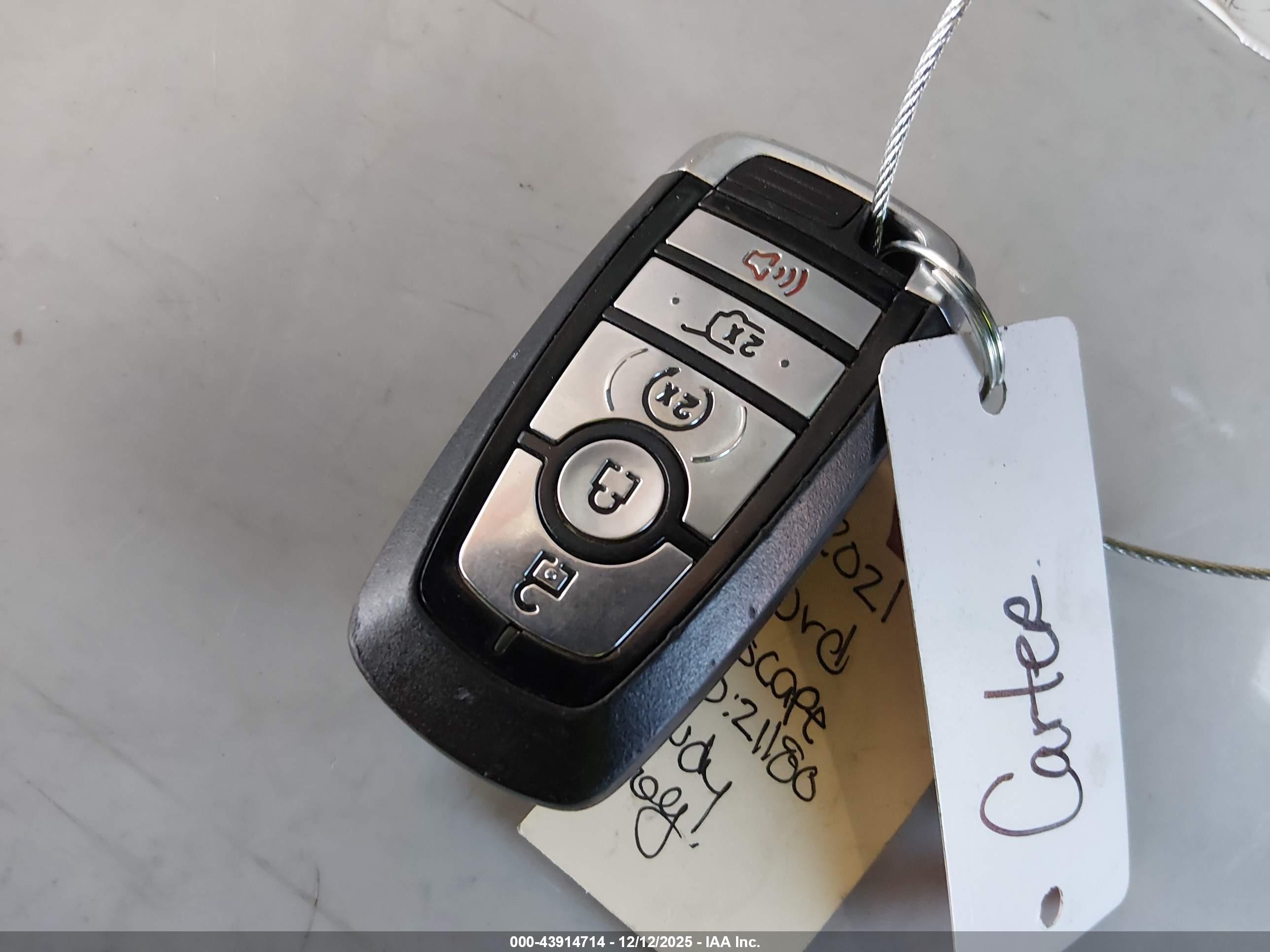FORD ESCAPE image 11