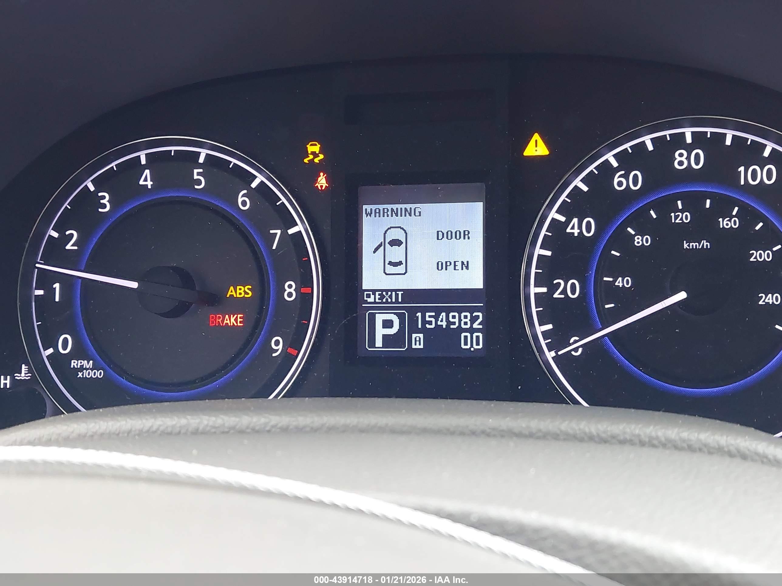 INFINITI G37 image 7