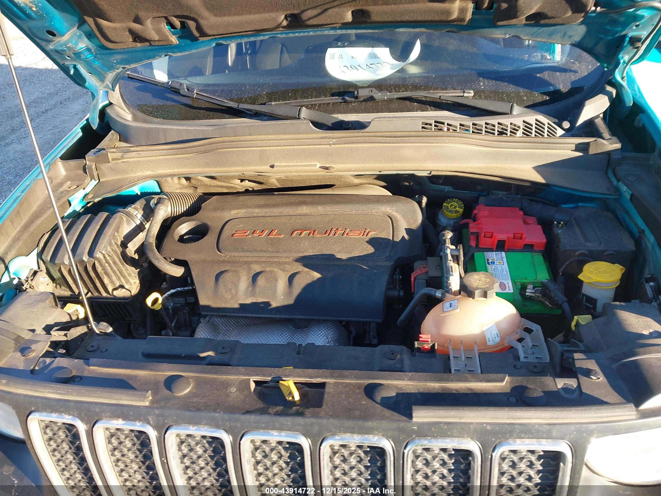JEEP RENEGADE image 10