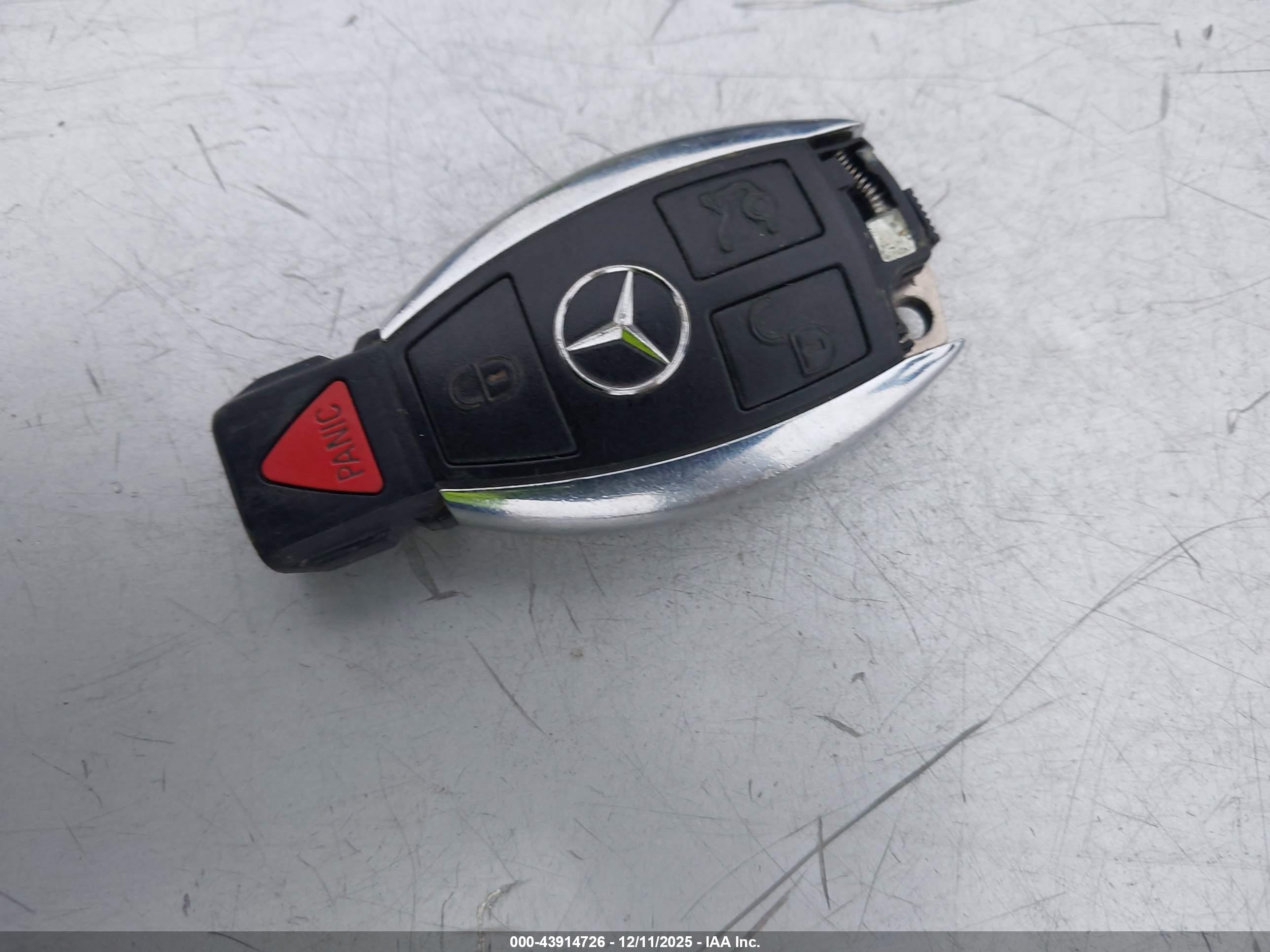 MERCEDES-BENZ C image 11
