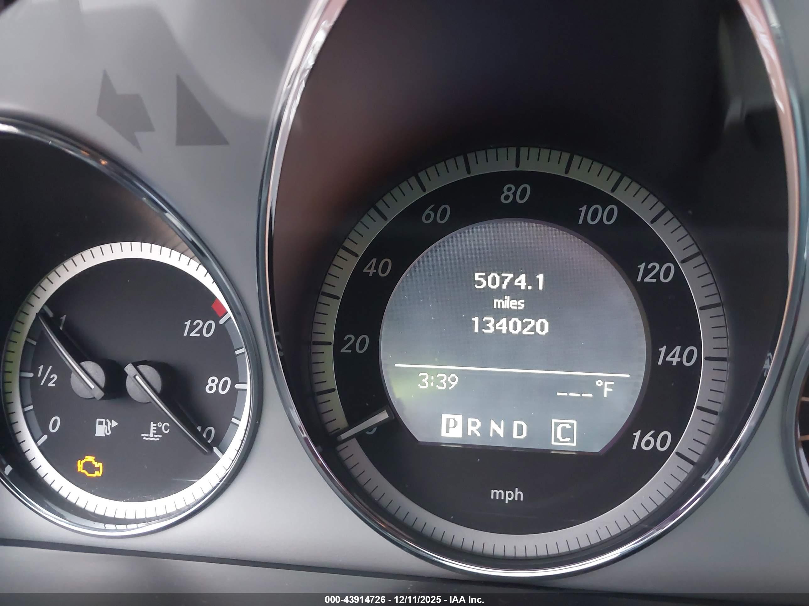 MERCEDES-BENZ C image 7
