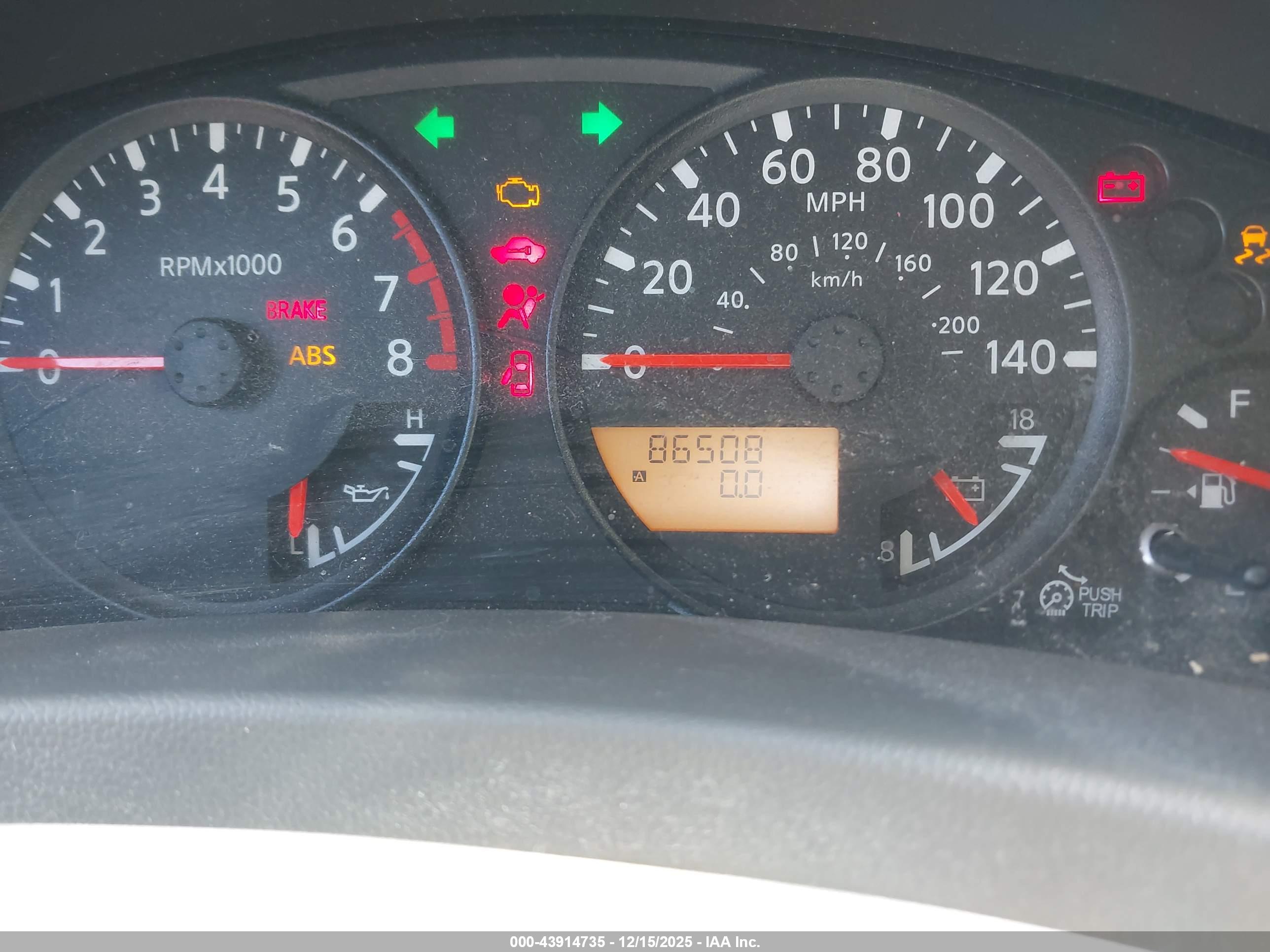 NISSAN FRONTIER image 7