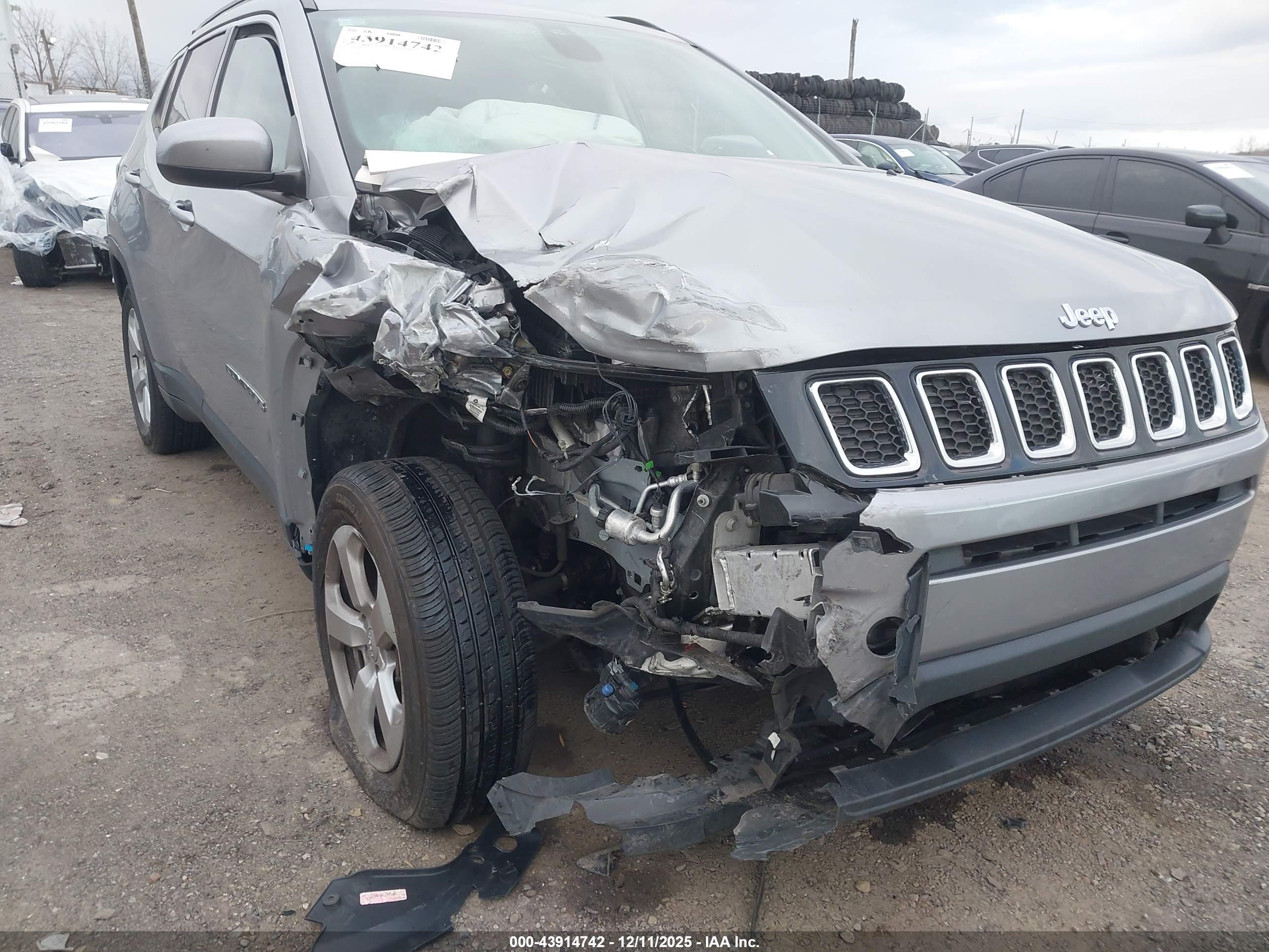 JEEP COMPASS image 6