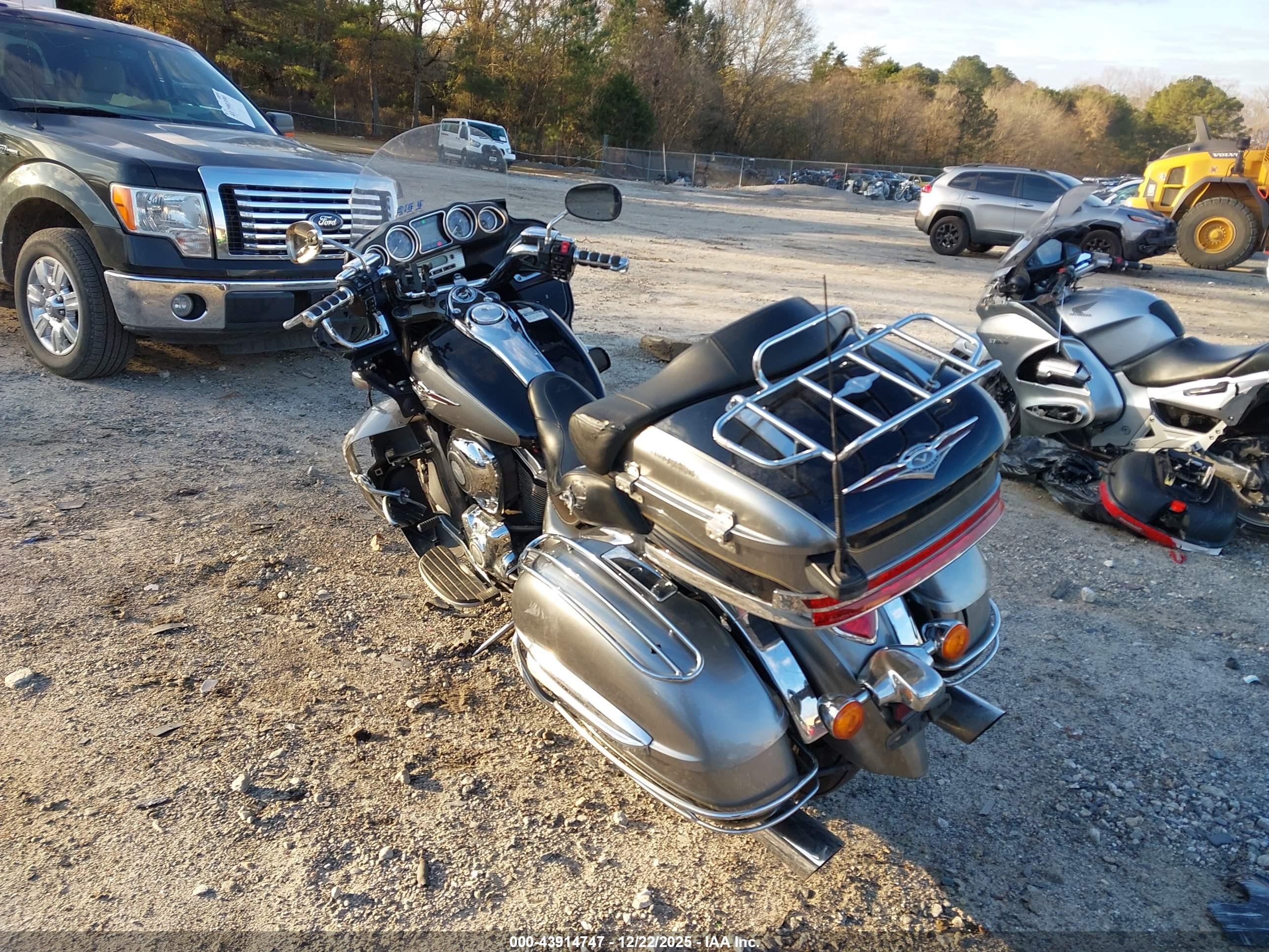KAWASAKI VN1700 image 3