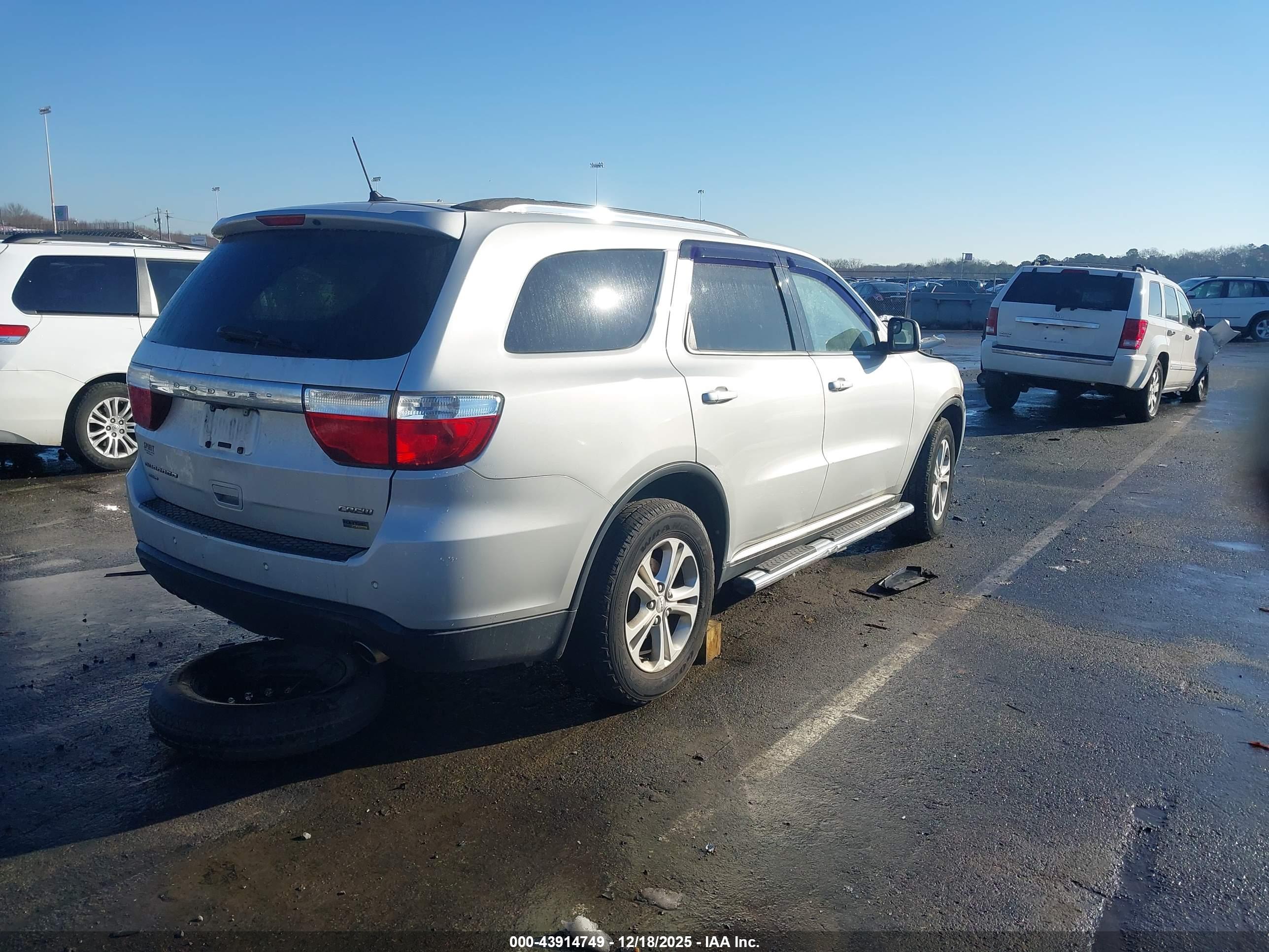 DODGE DURANGO image 4