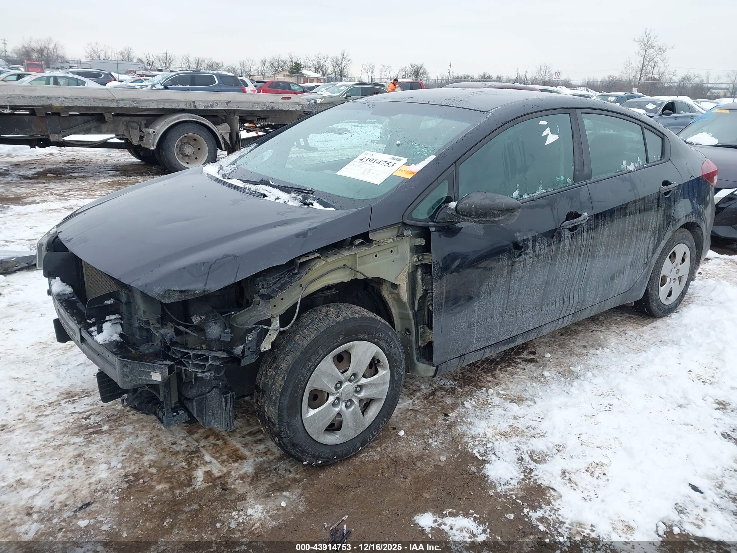 KIA FORTE image 2