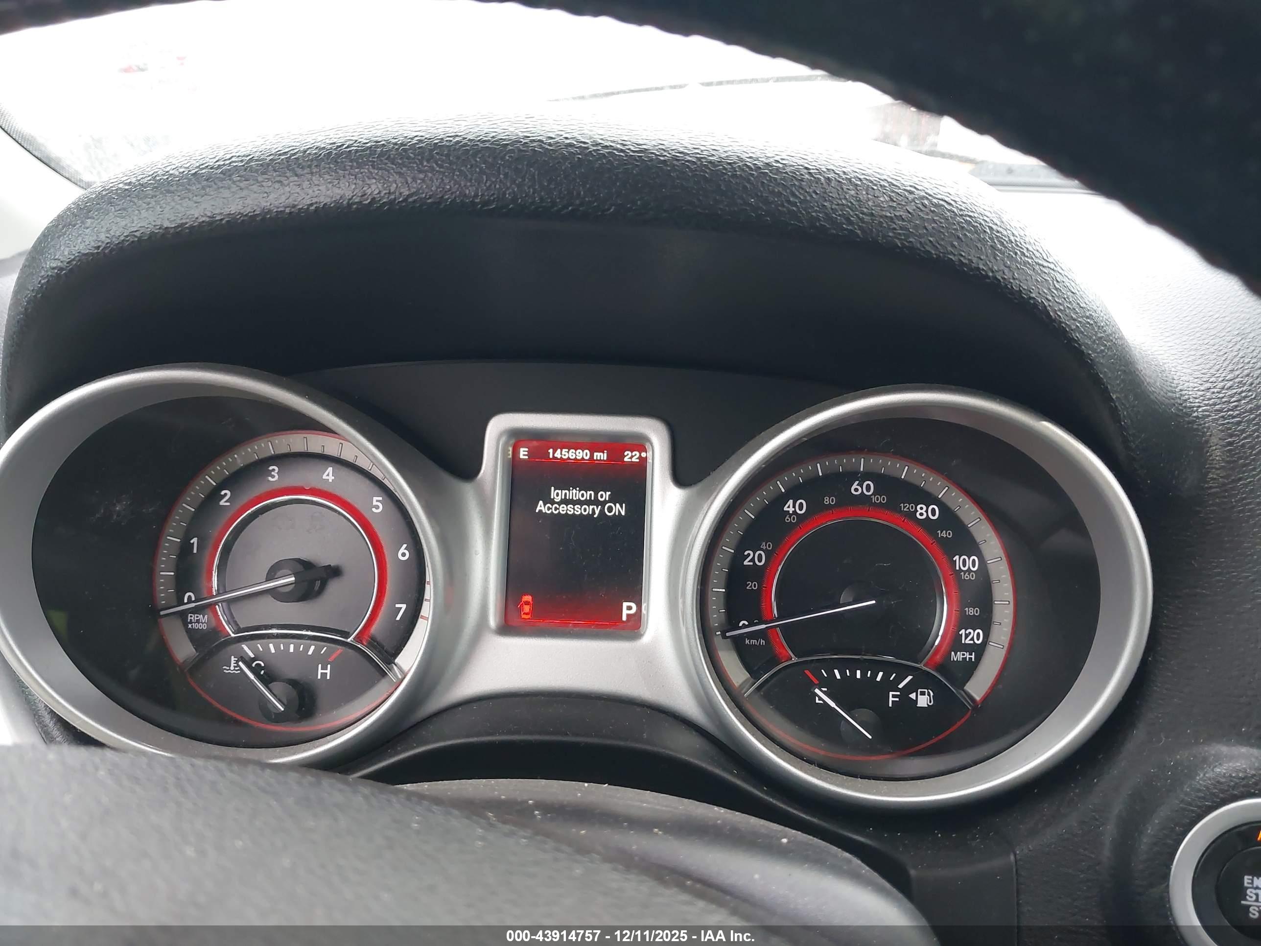 DODGE JOURNEY image 7