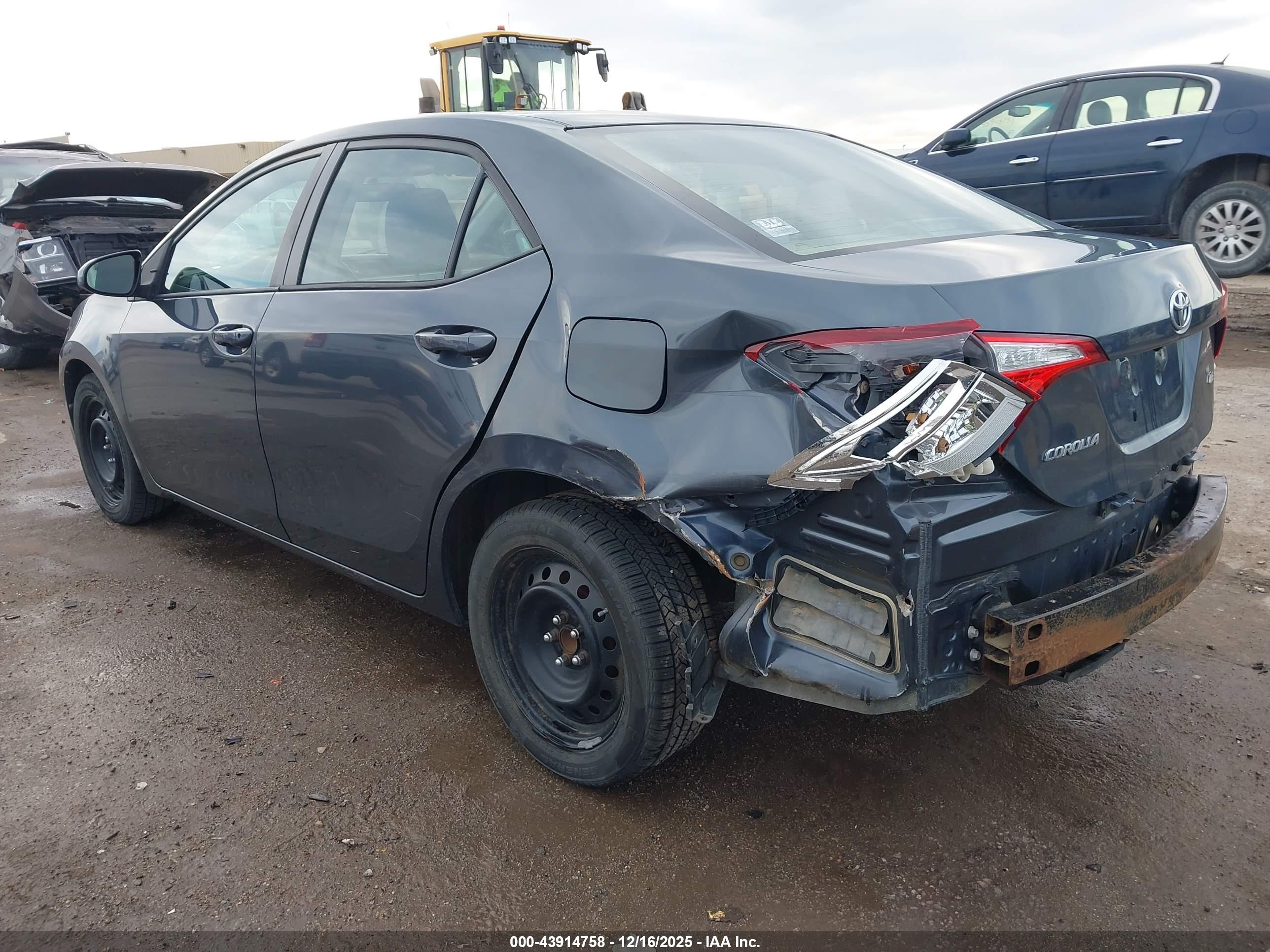 TOYOTA COROLLA image 3