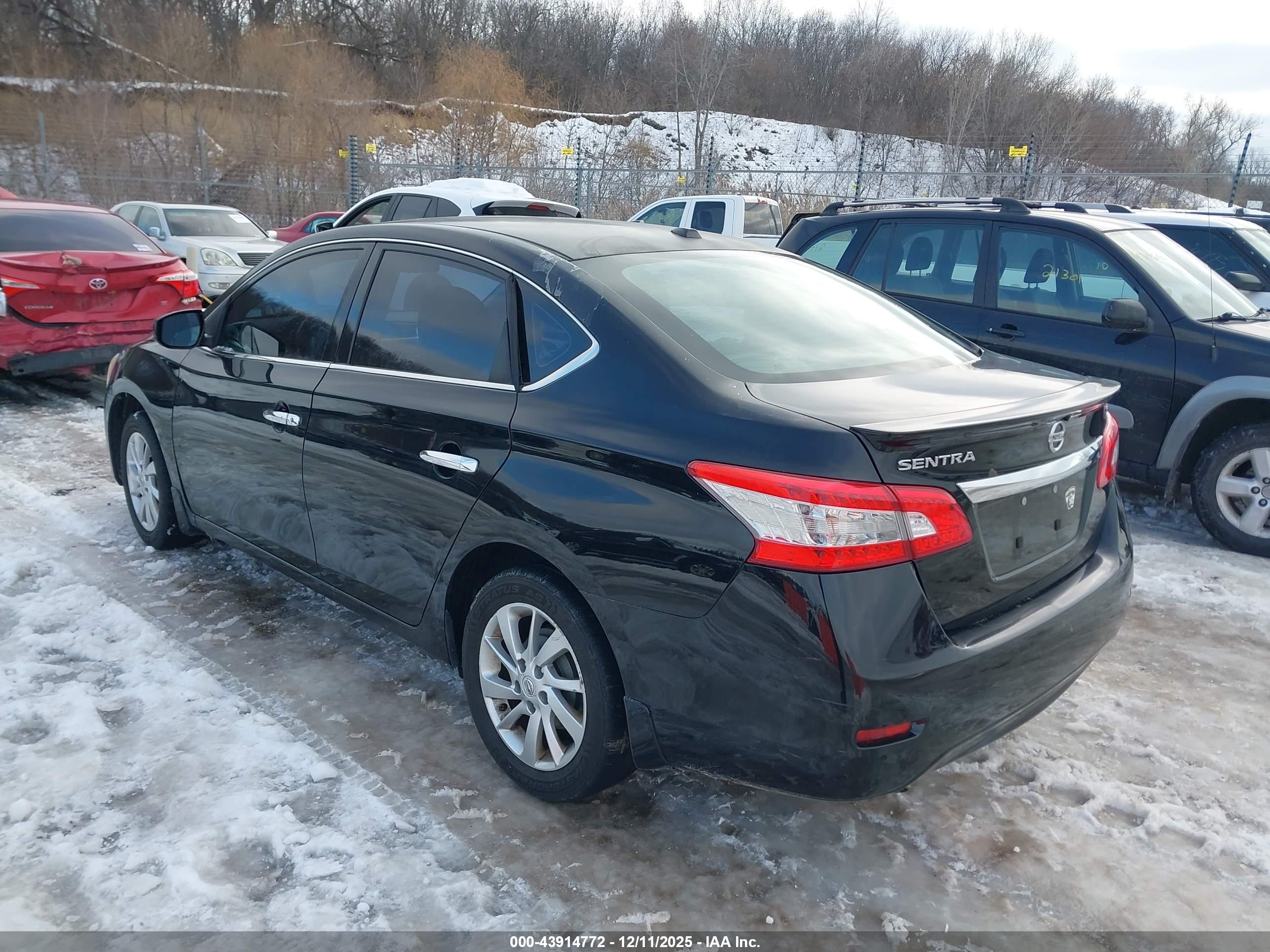 NISSAN SENTRA image 3