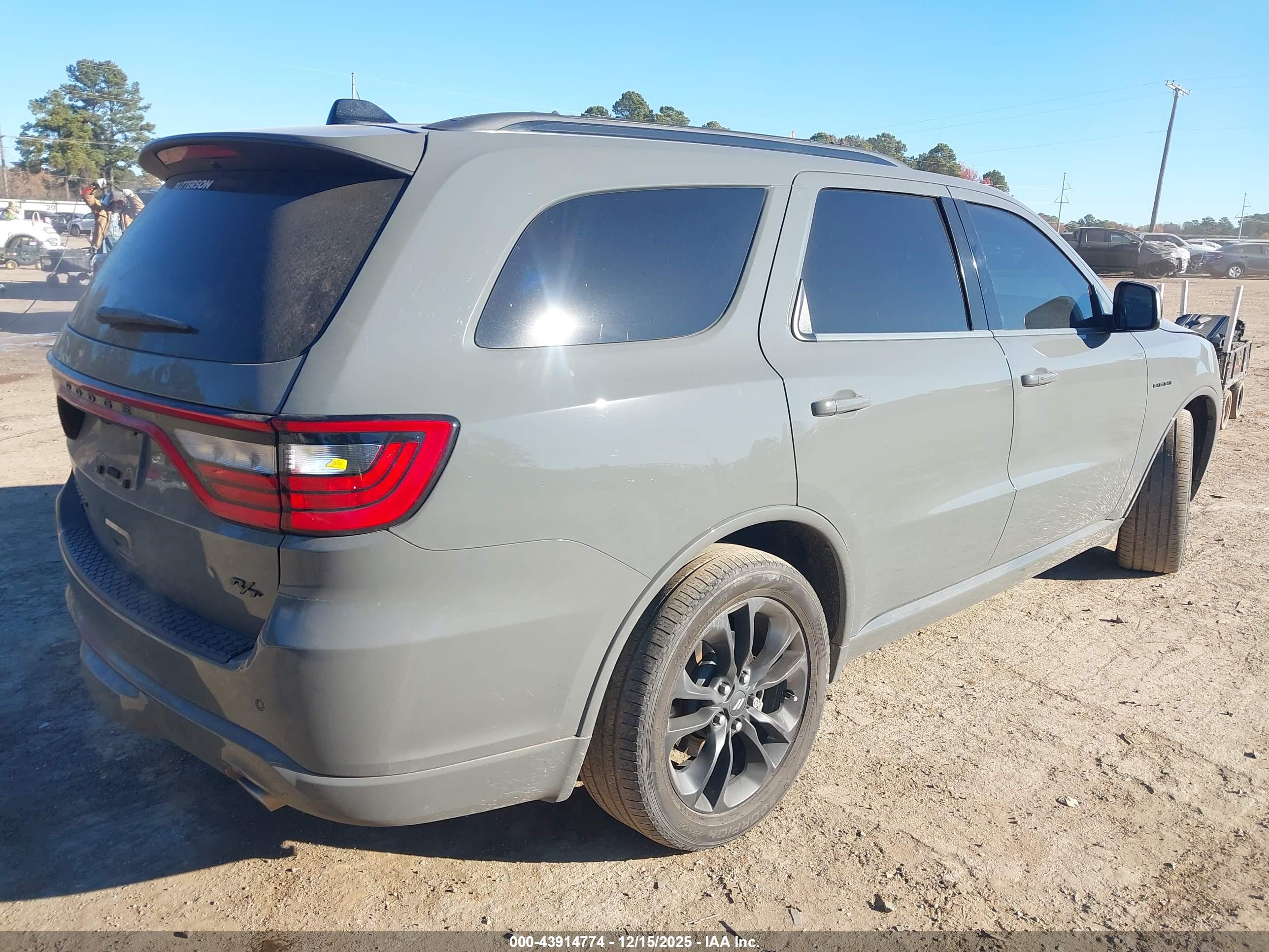DODGE DURANGO image 4