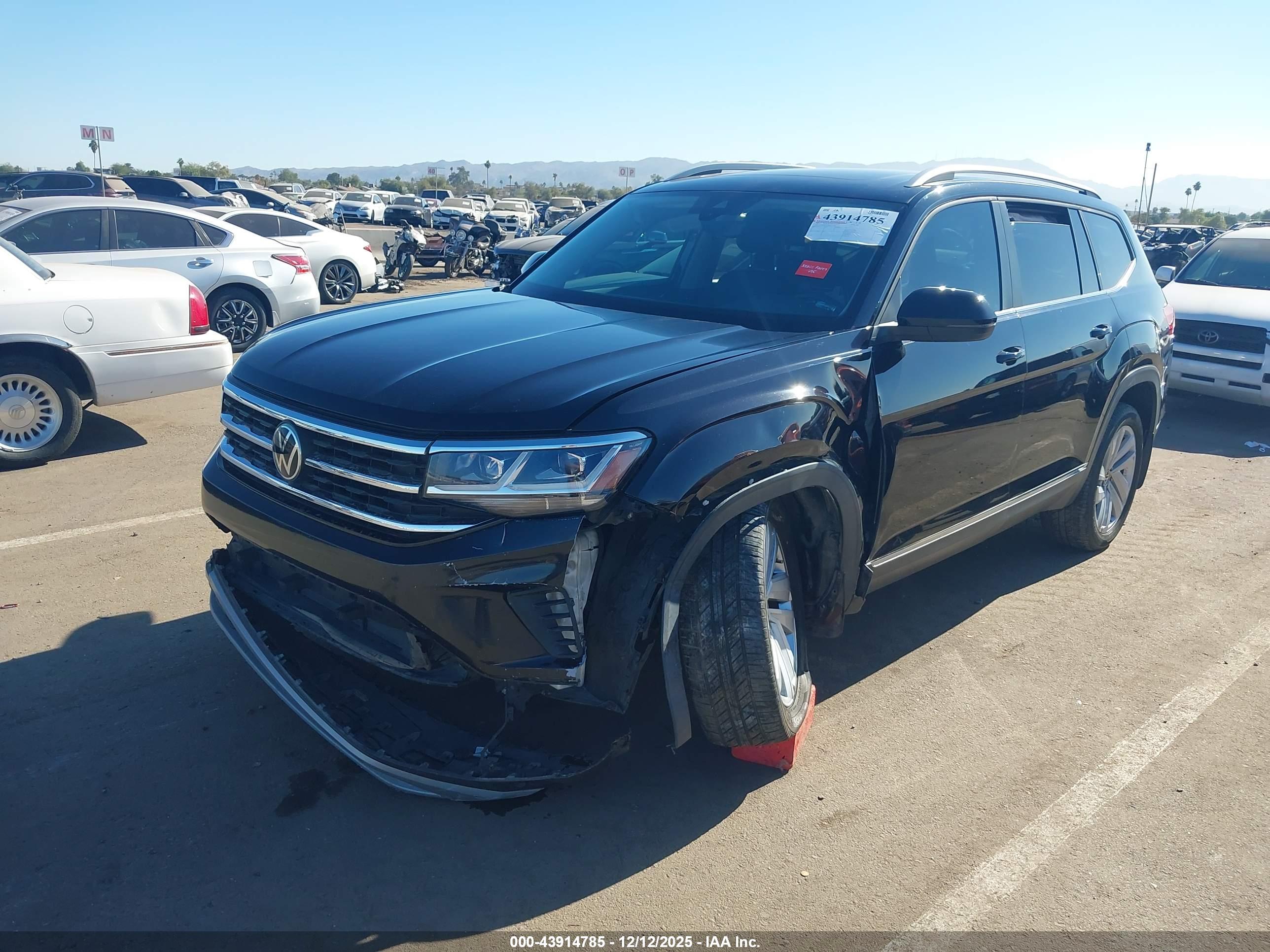 VOLKSWAGEN ATLAS image 6