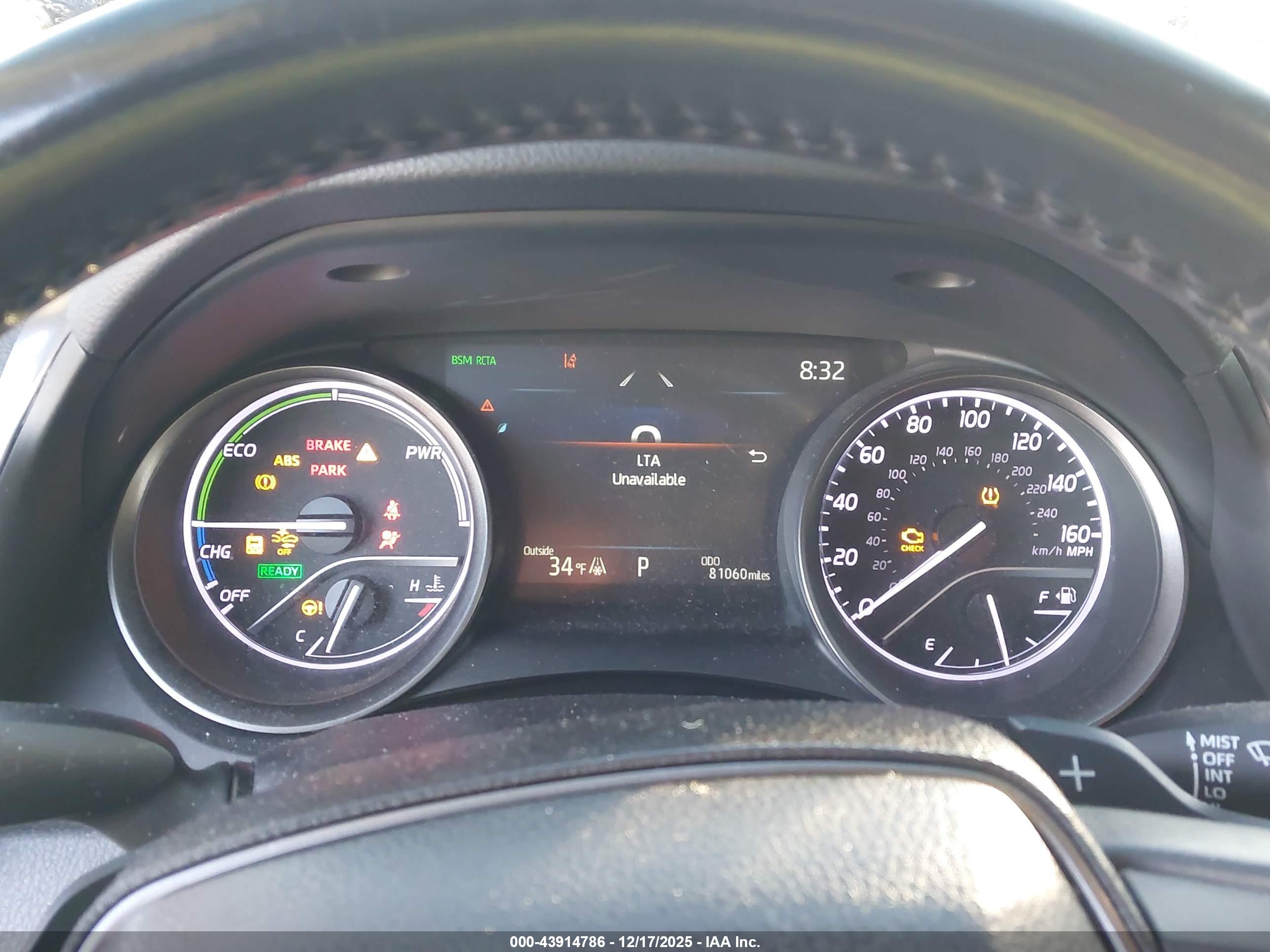 TOYOTA CAMRY image 7