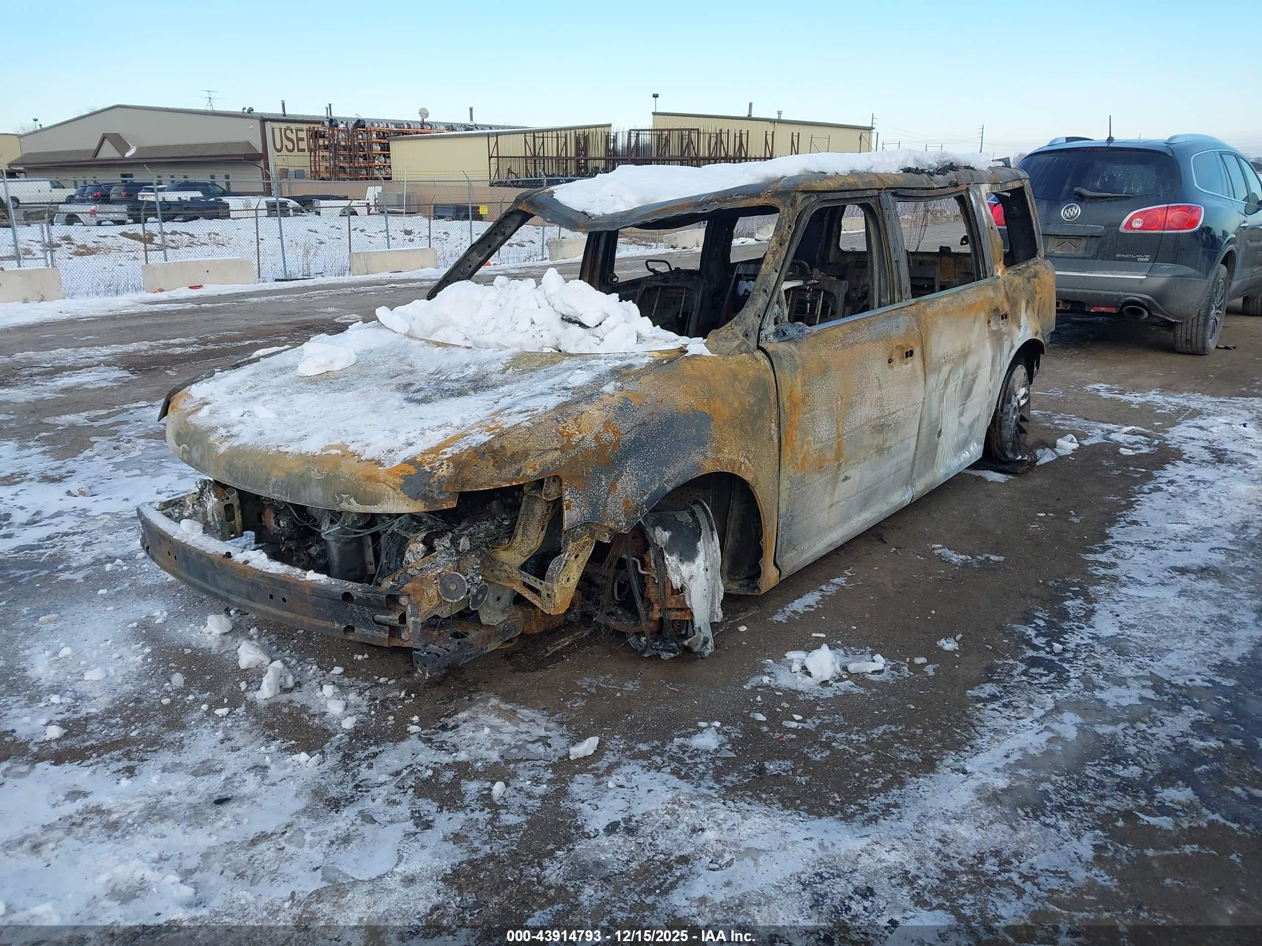 FORD FLEX image 2