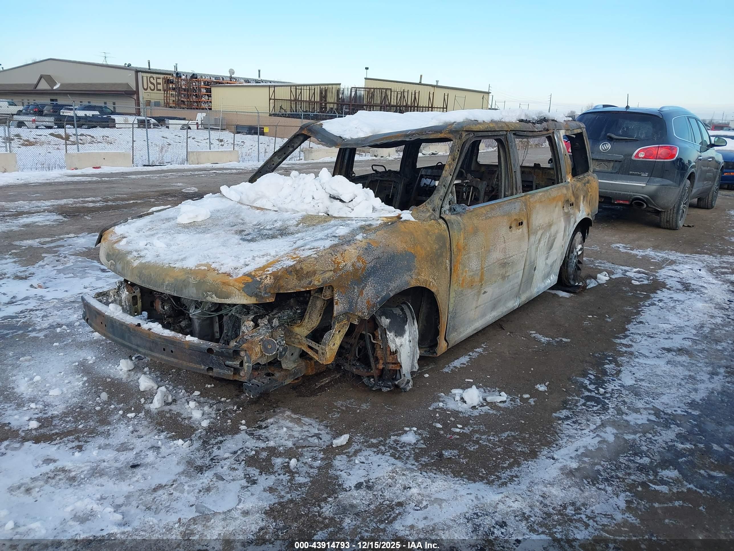 FORD FLEX image 6