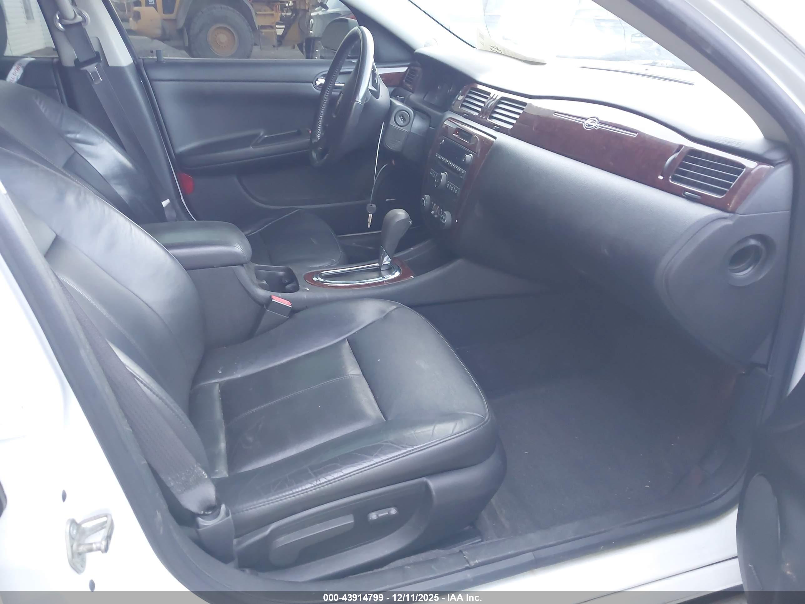 CHEVROLET IMPALA image 5