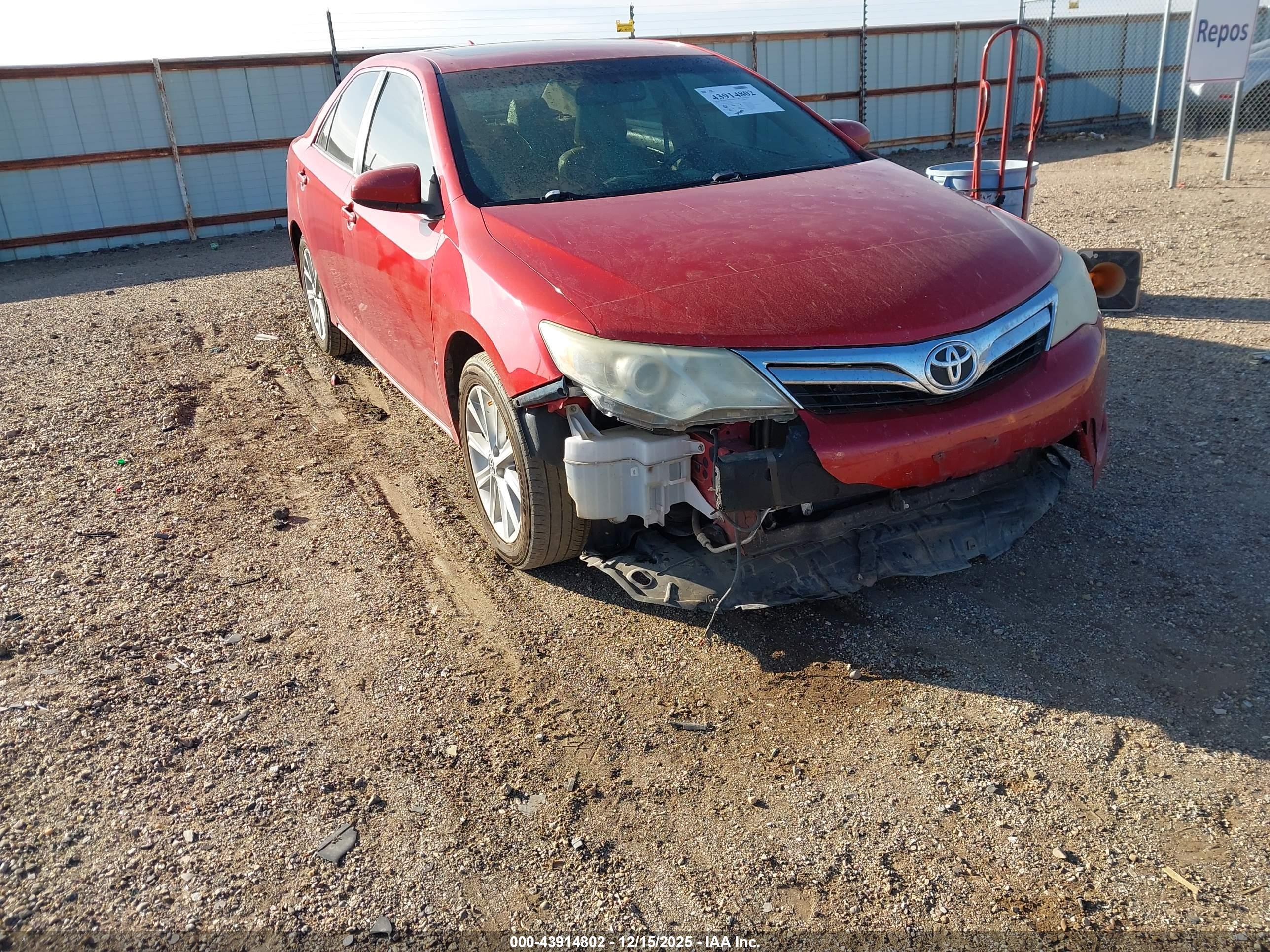 TOYOTA CAMRY image 6