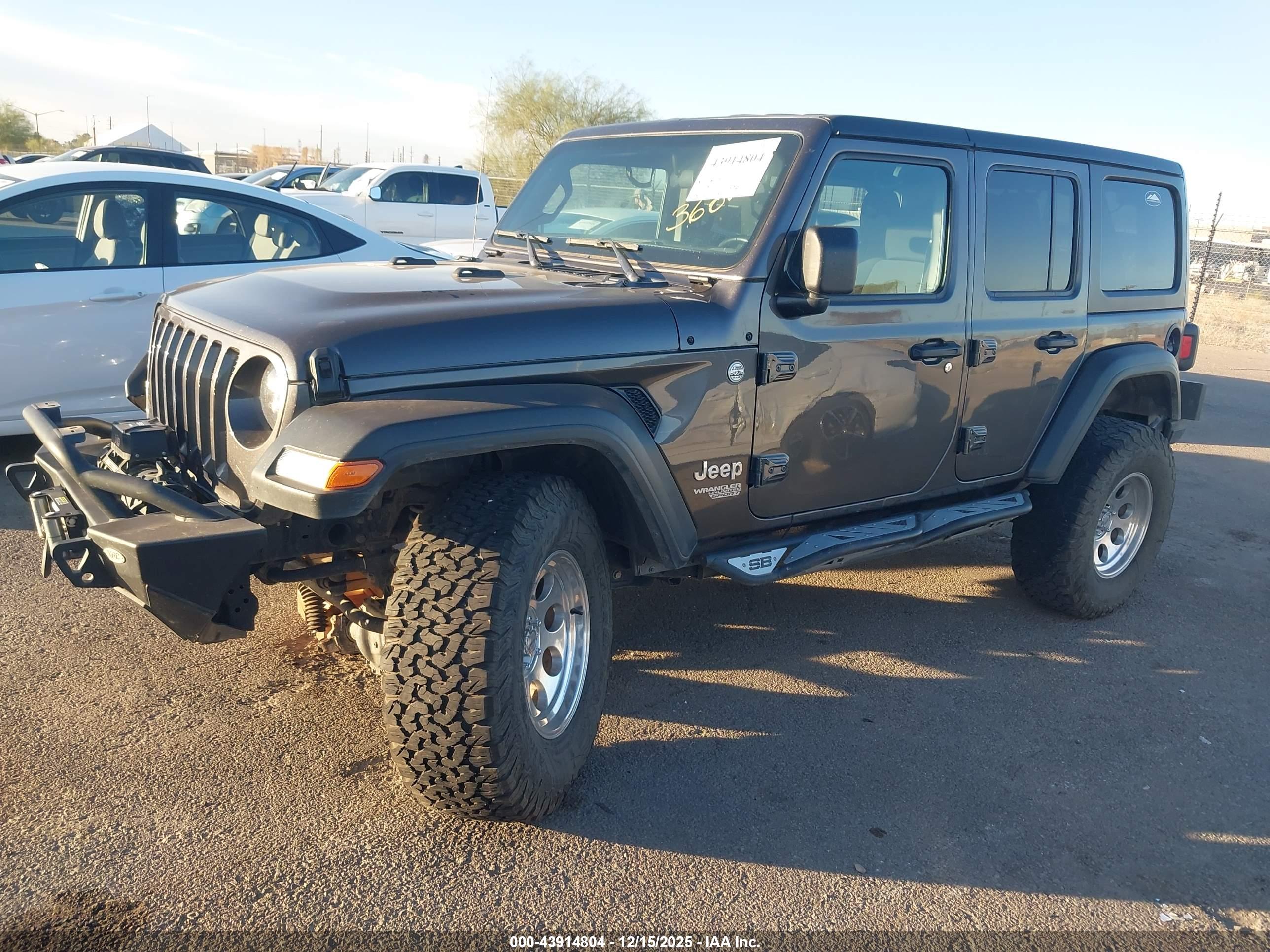 JEEP WRANGLER image 2