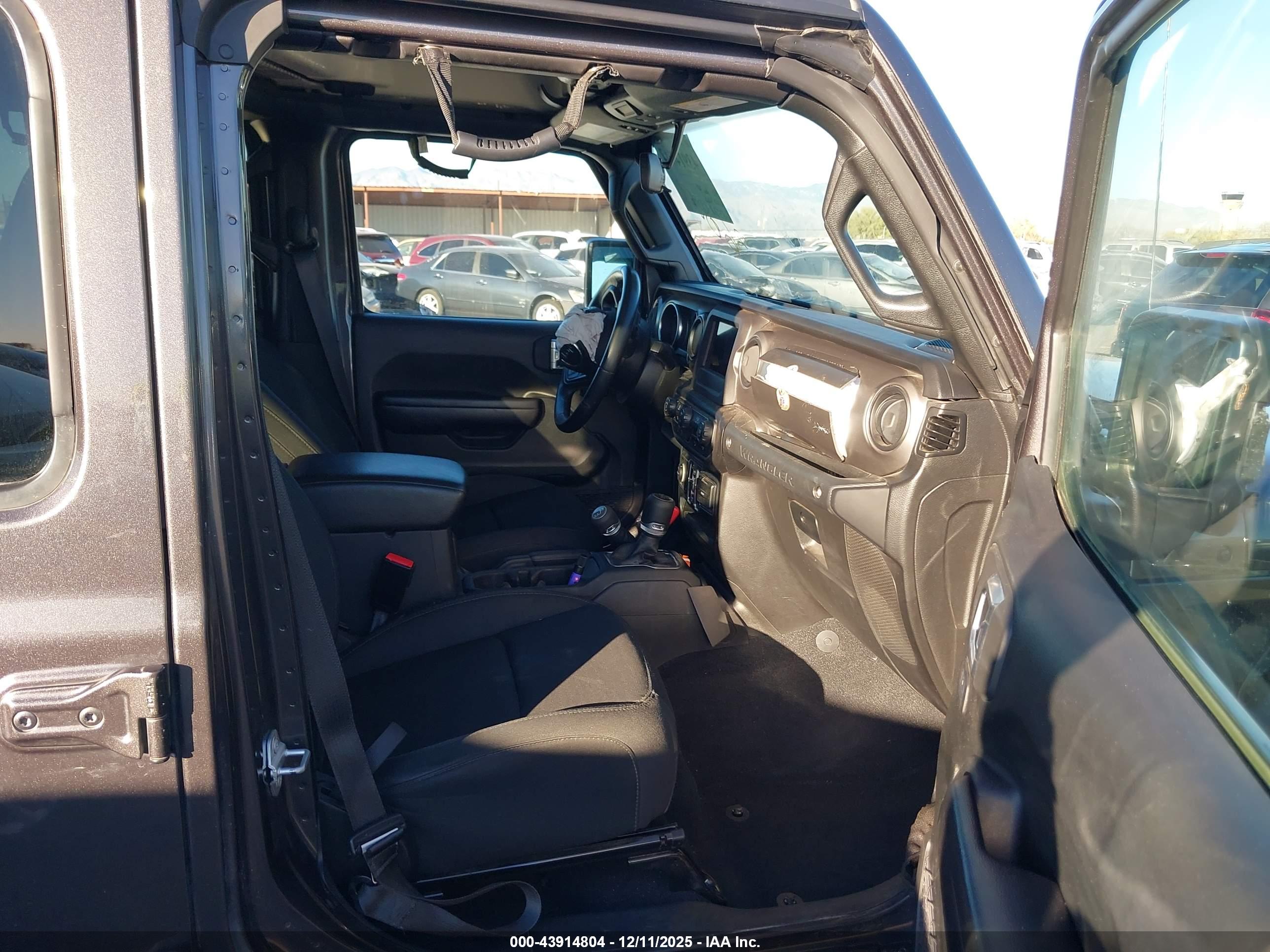 JEEP WRANGLER image 5