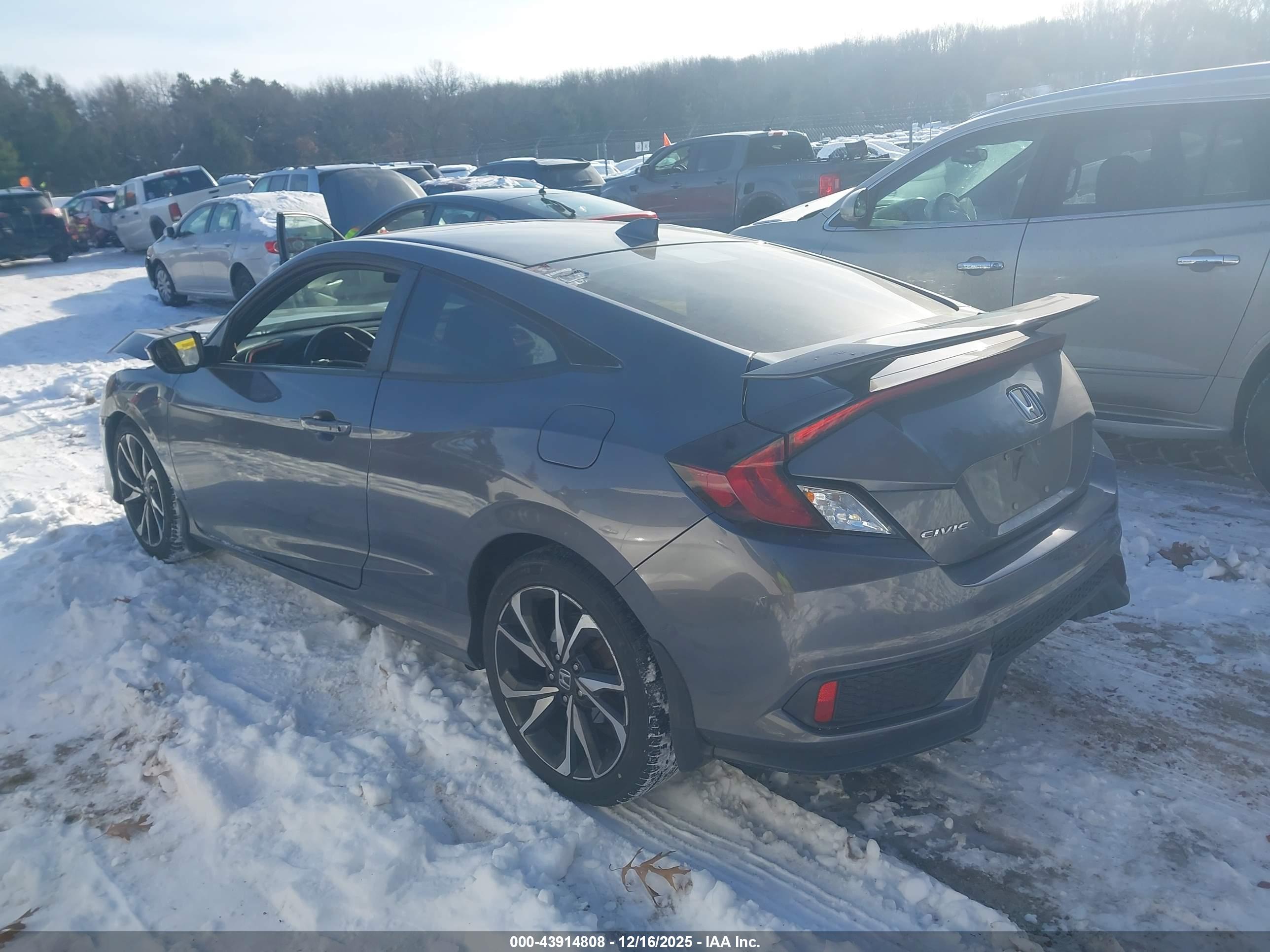 HONDA CIVIC image 3