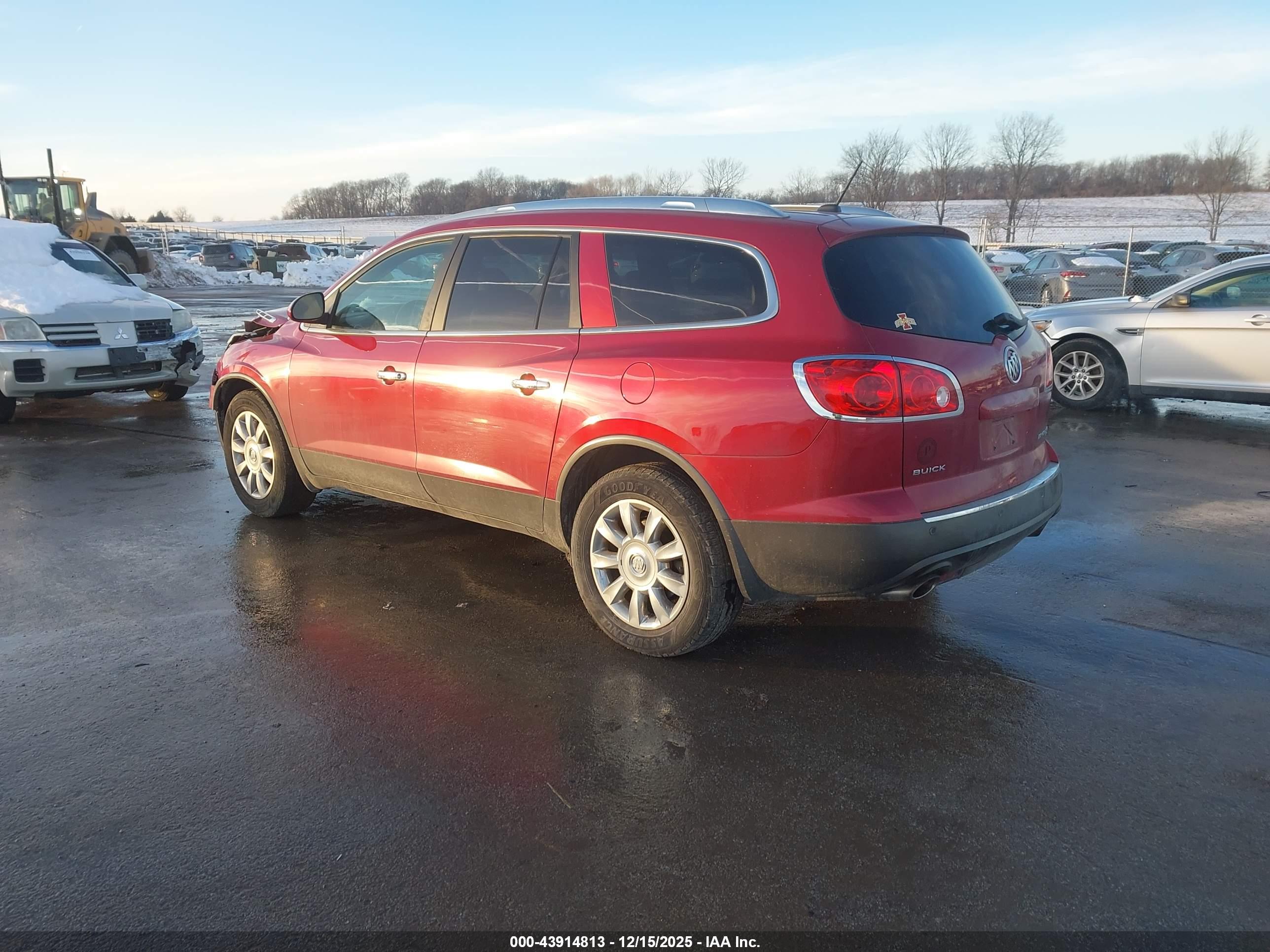 BUICK ENCLAVE image 3