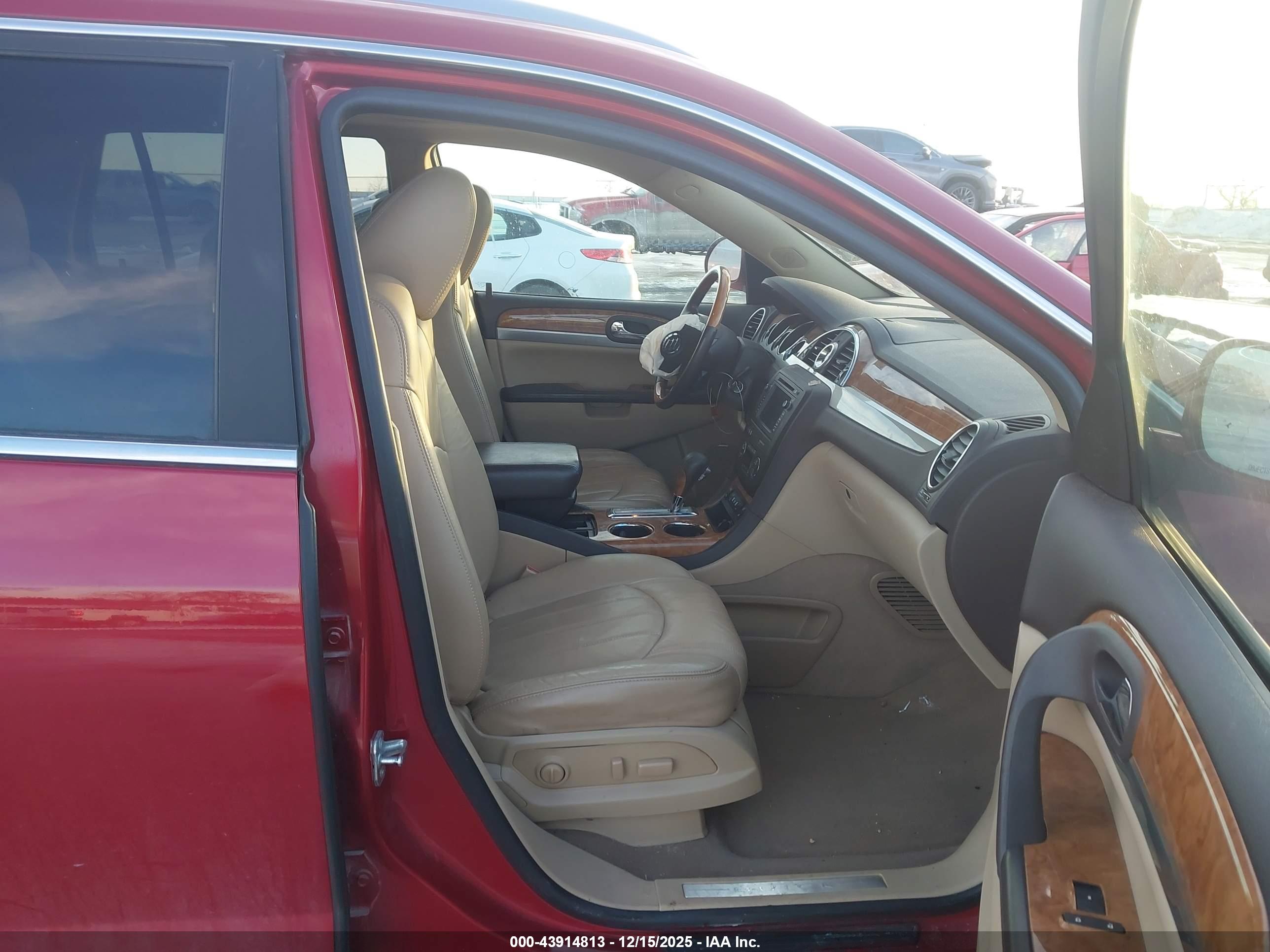 BUICK ENCLAVE image 5