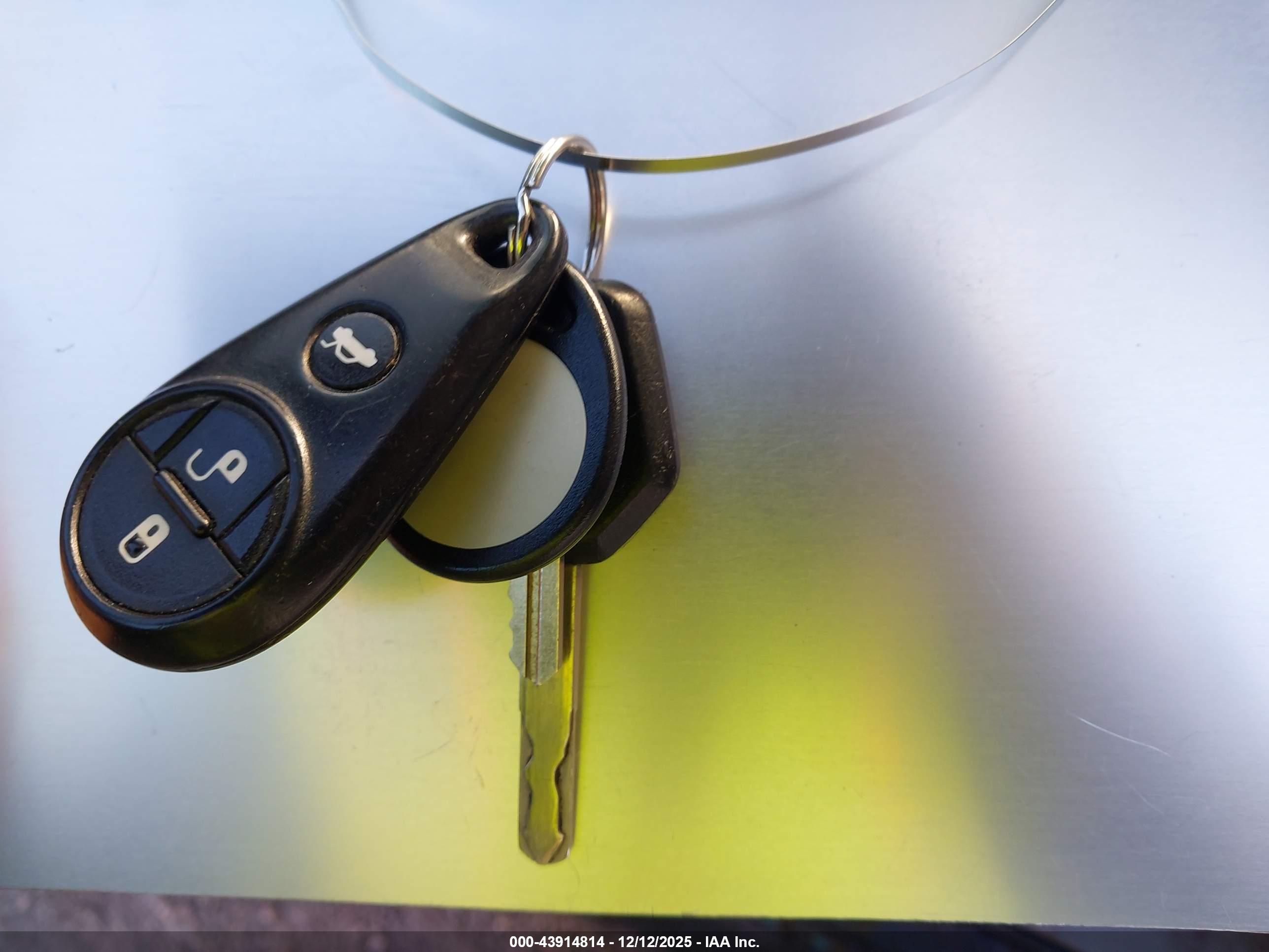 SUBARU FORESTER image 11