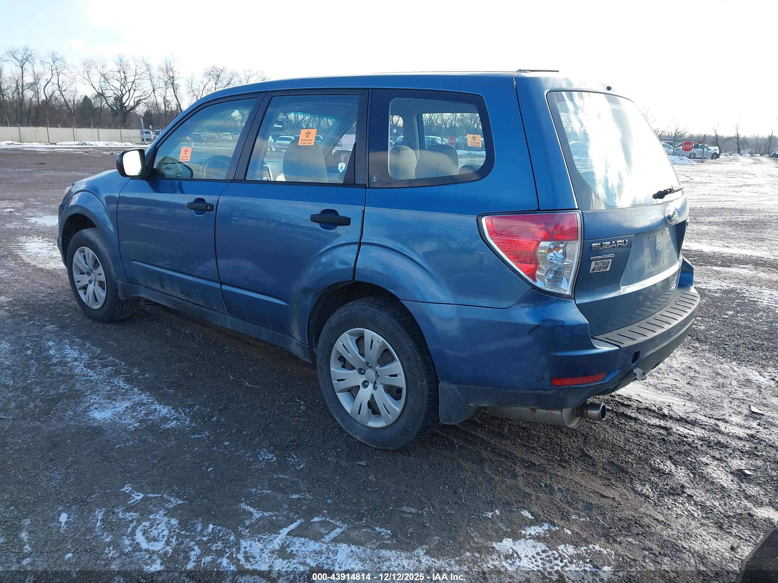 SUBARU FORESTER image 3
