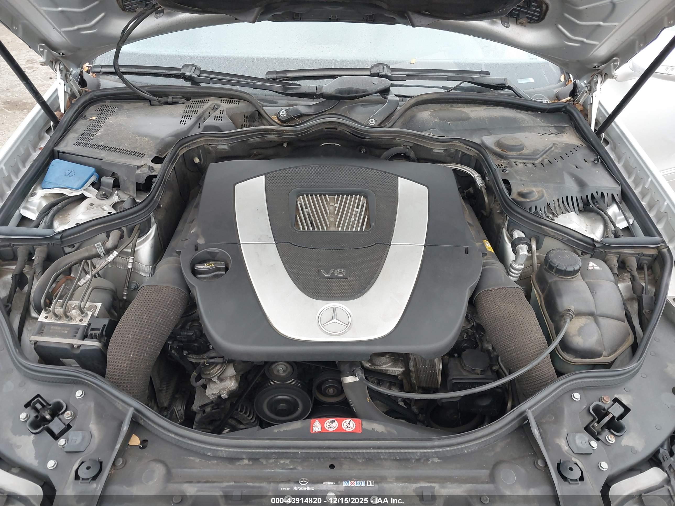 MERCEDES-BENZ E image 10