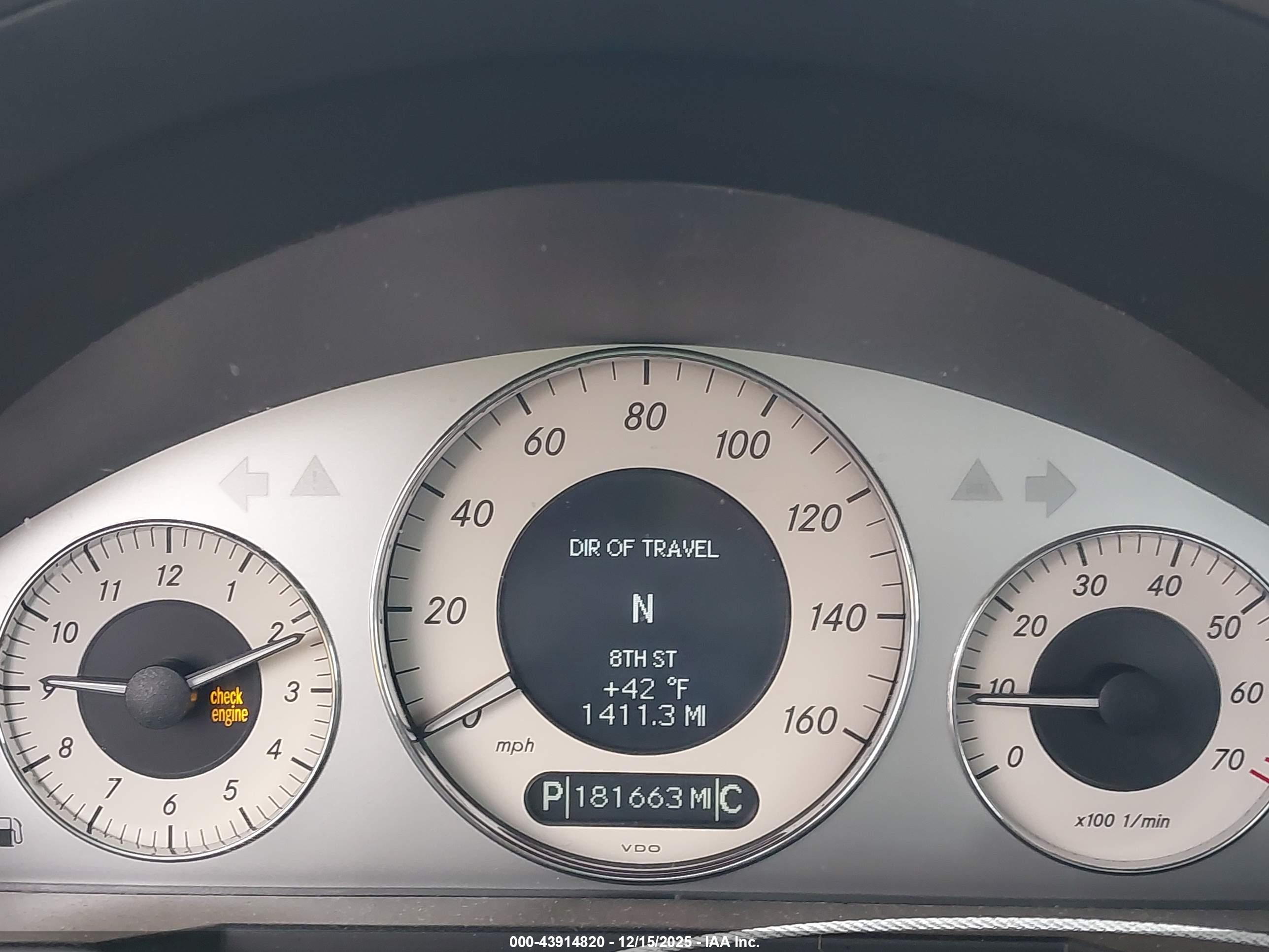 MERCEDES-BENZ E image 7