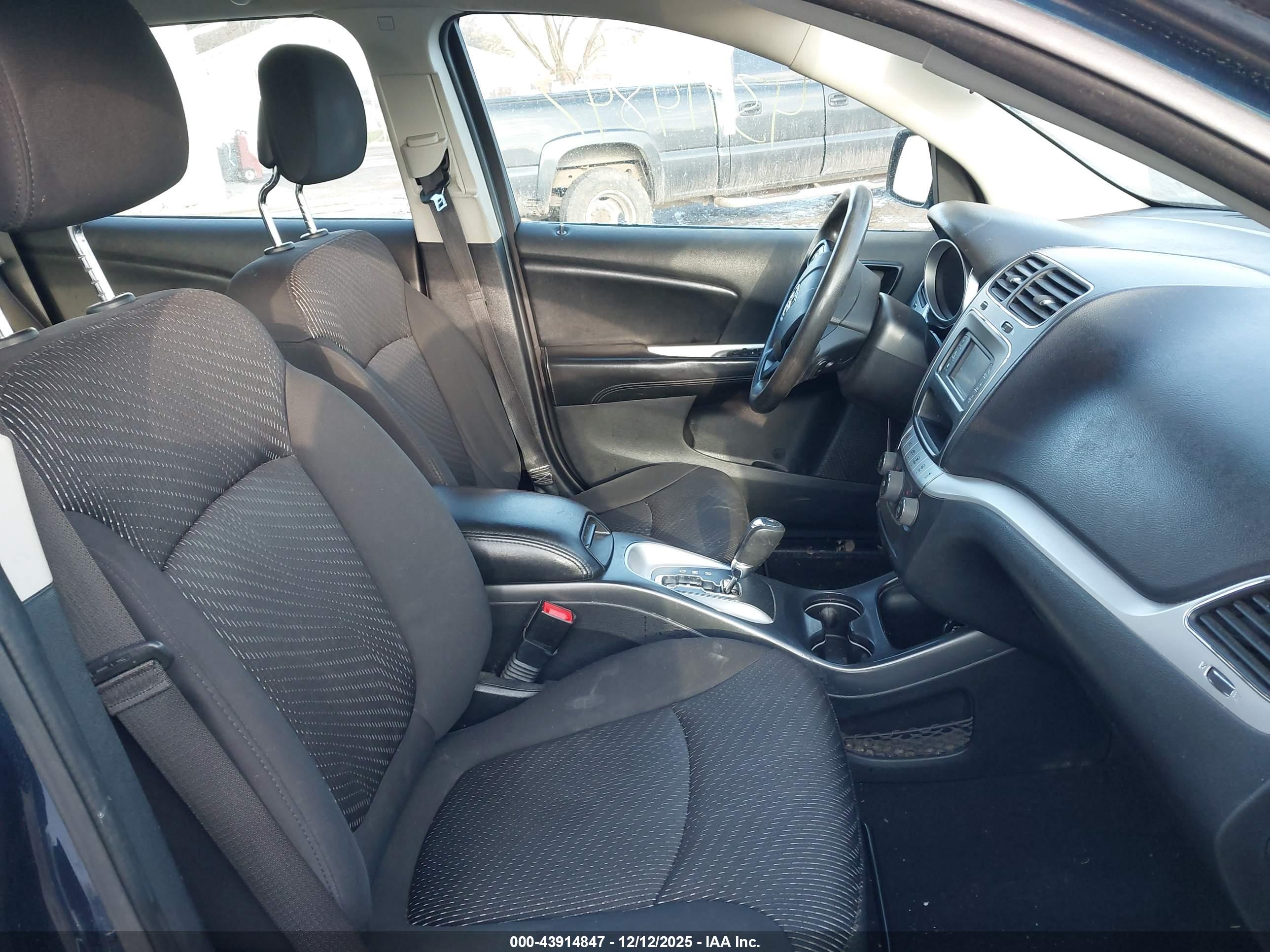 DODGE JOURNEY image 5