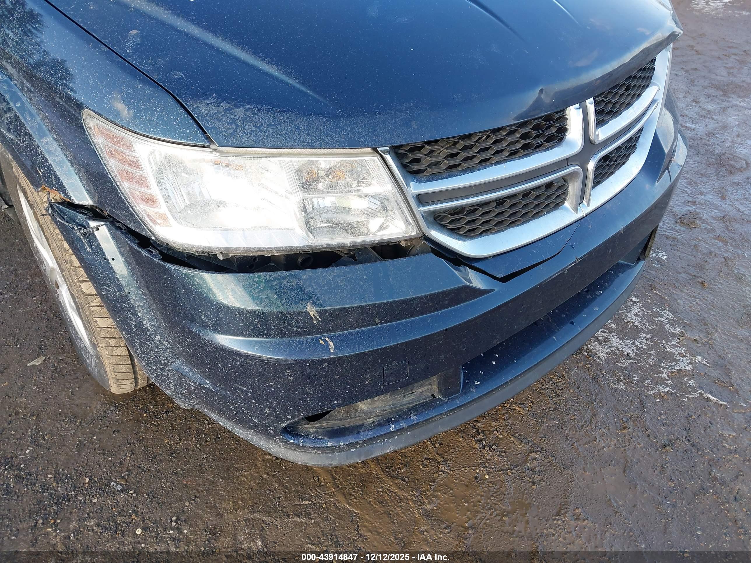 DODGE JOURNEY image 6