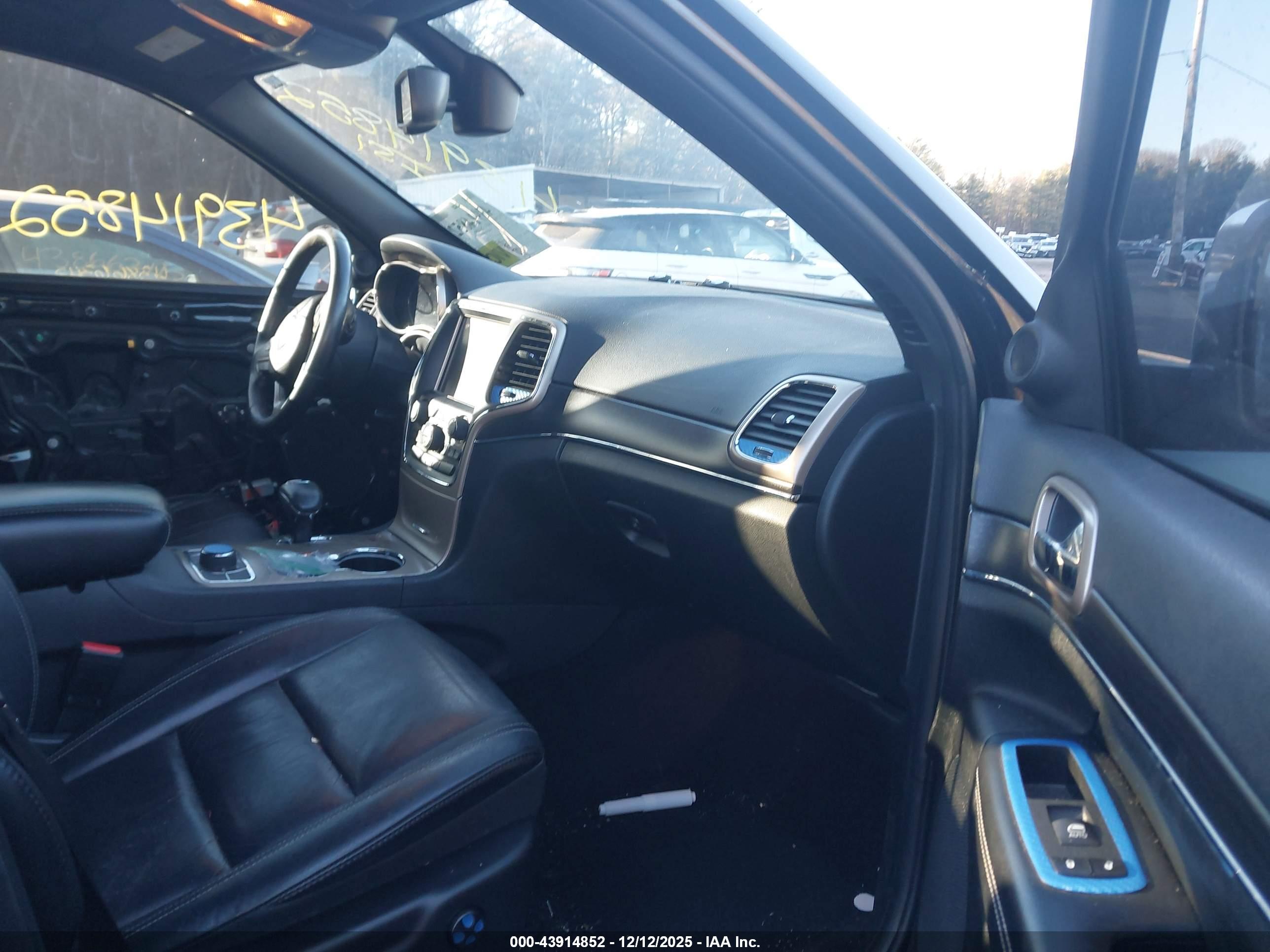 JEEP GRAND image 5