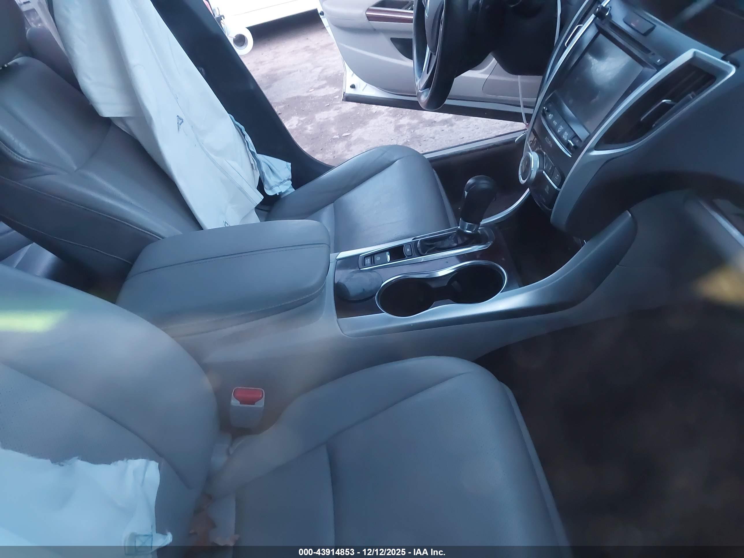 ACURA TLX image 5