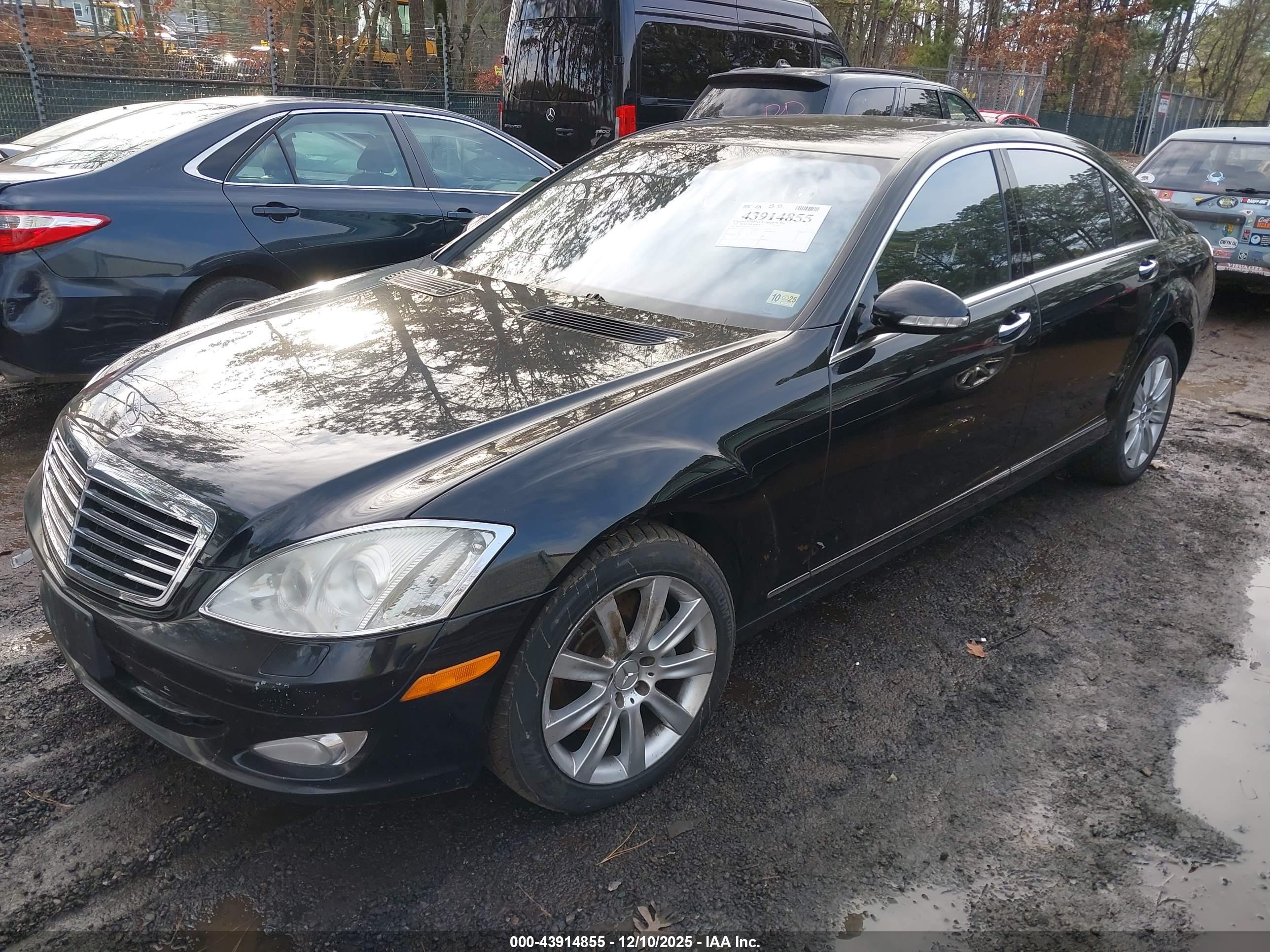 MERCEDES-BENZ S image 2