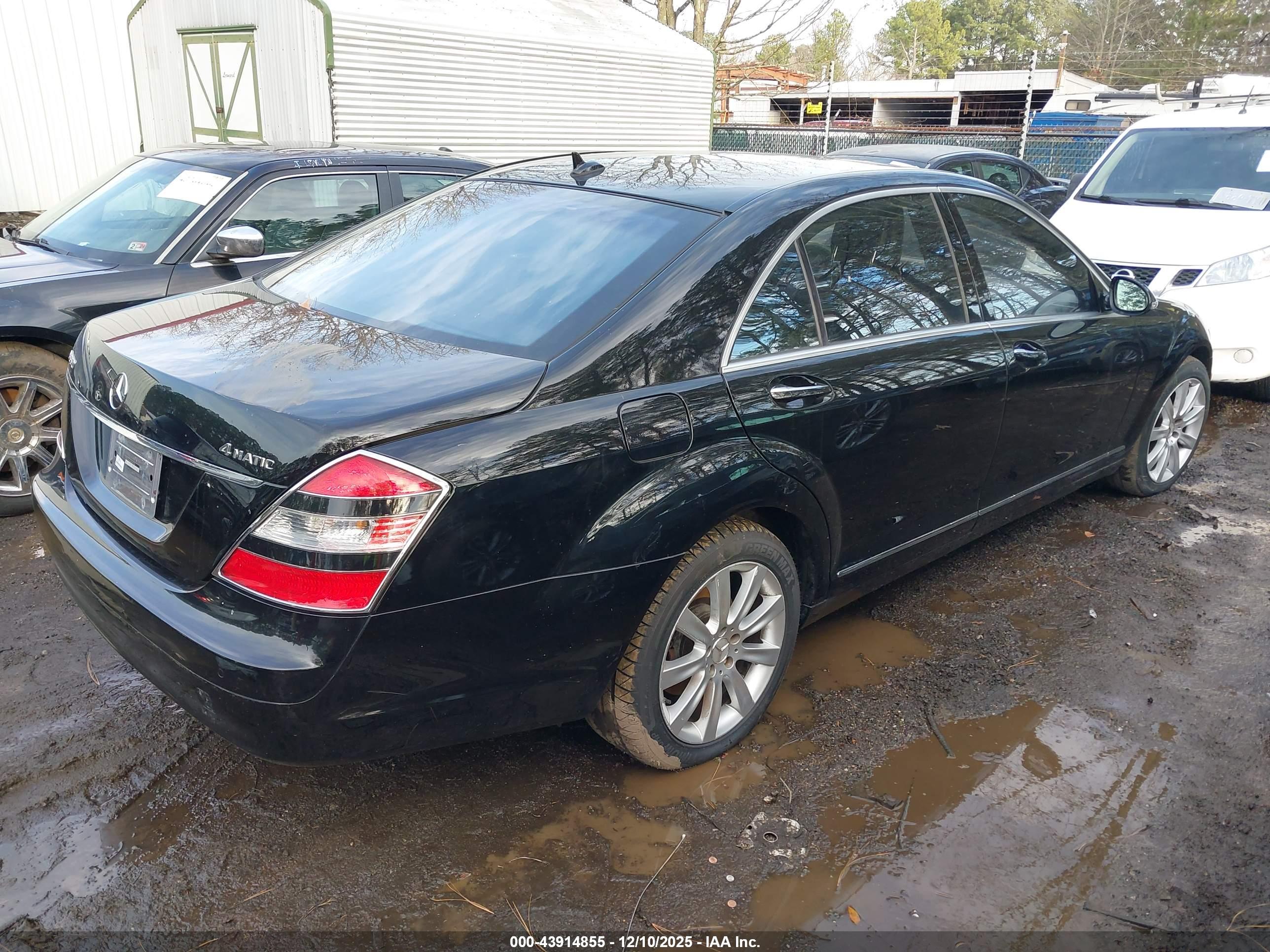 MERCEDES-BENZ S image 4