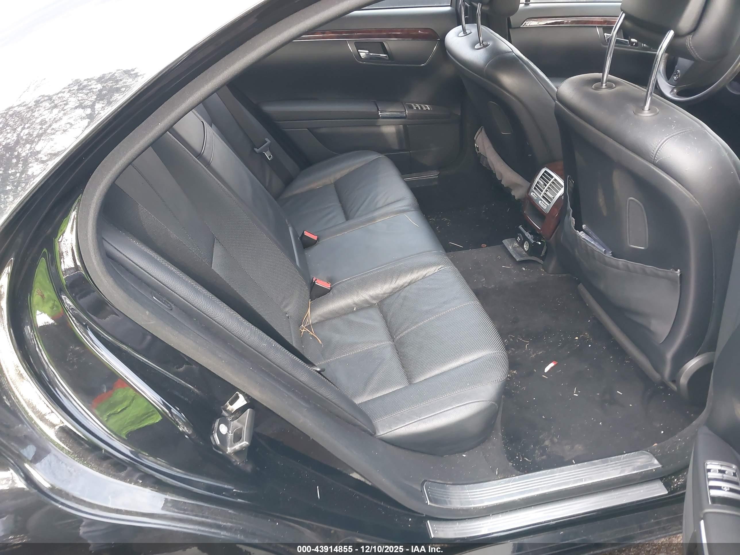 MERCEDES-BENZ S image 8
