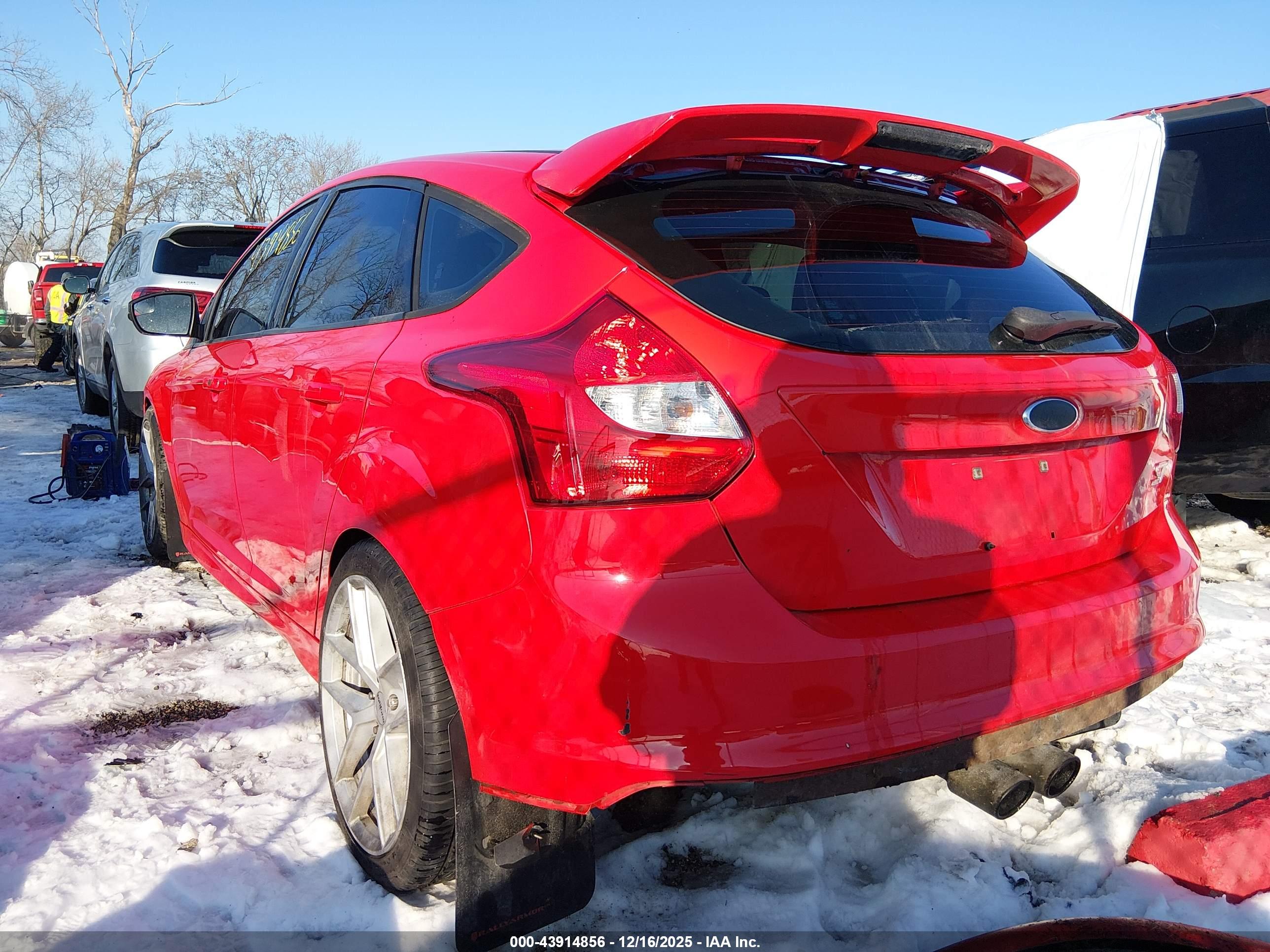 FORD FOCUS image 6