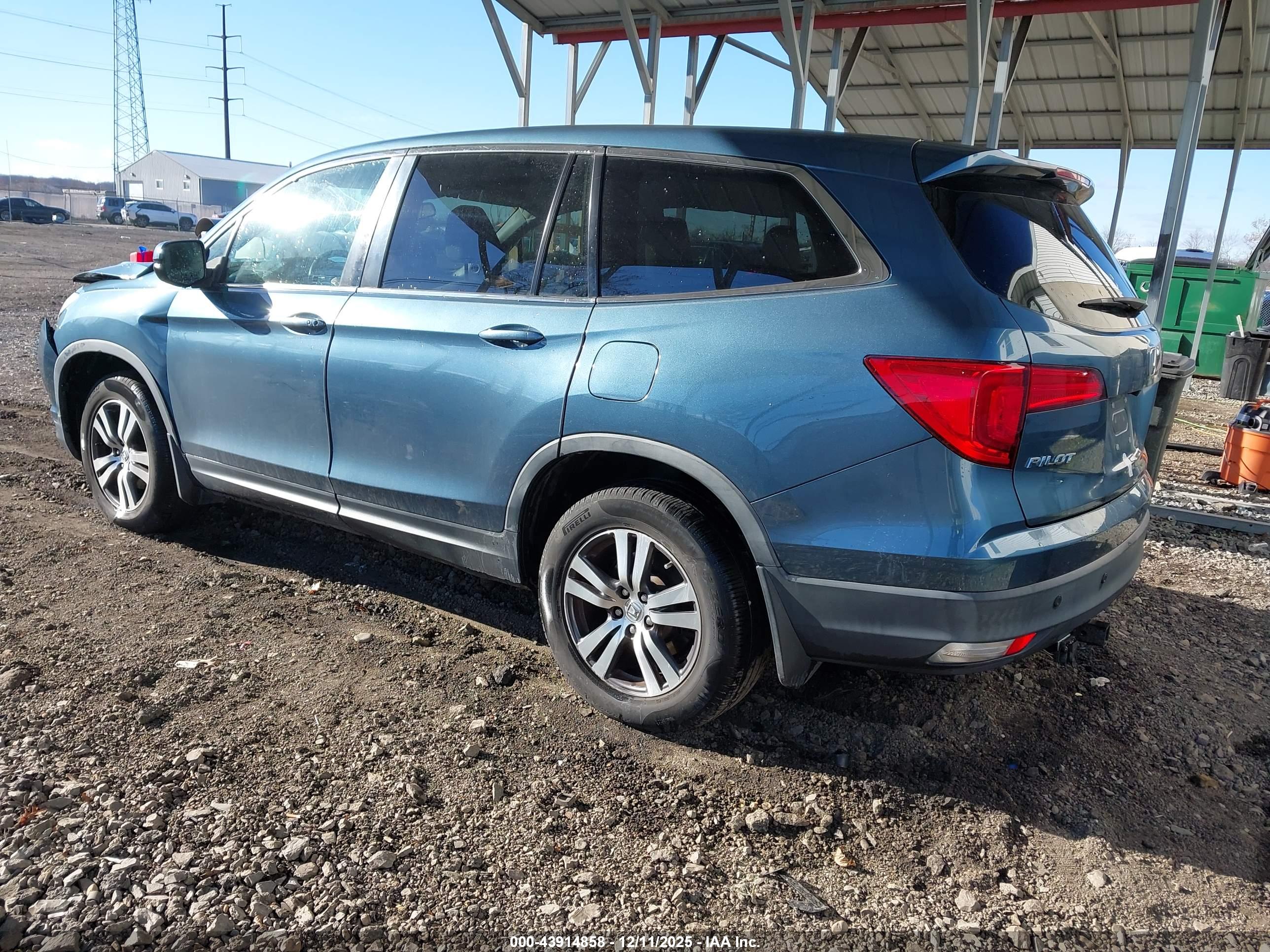 HONDA PILOT image 3