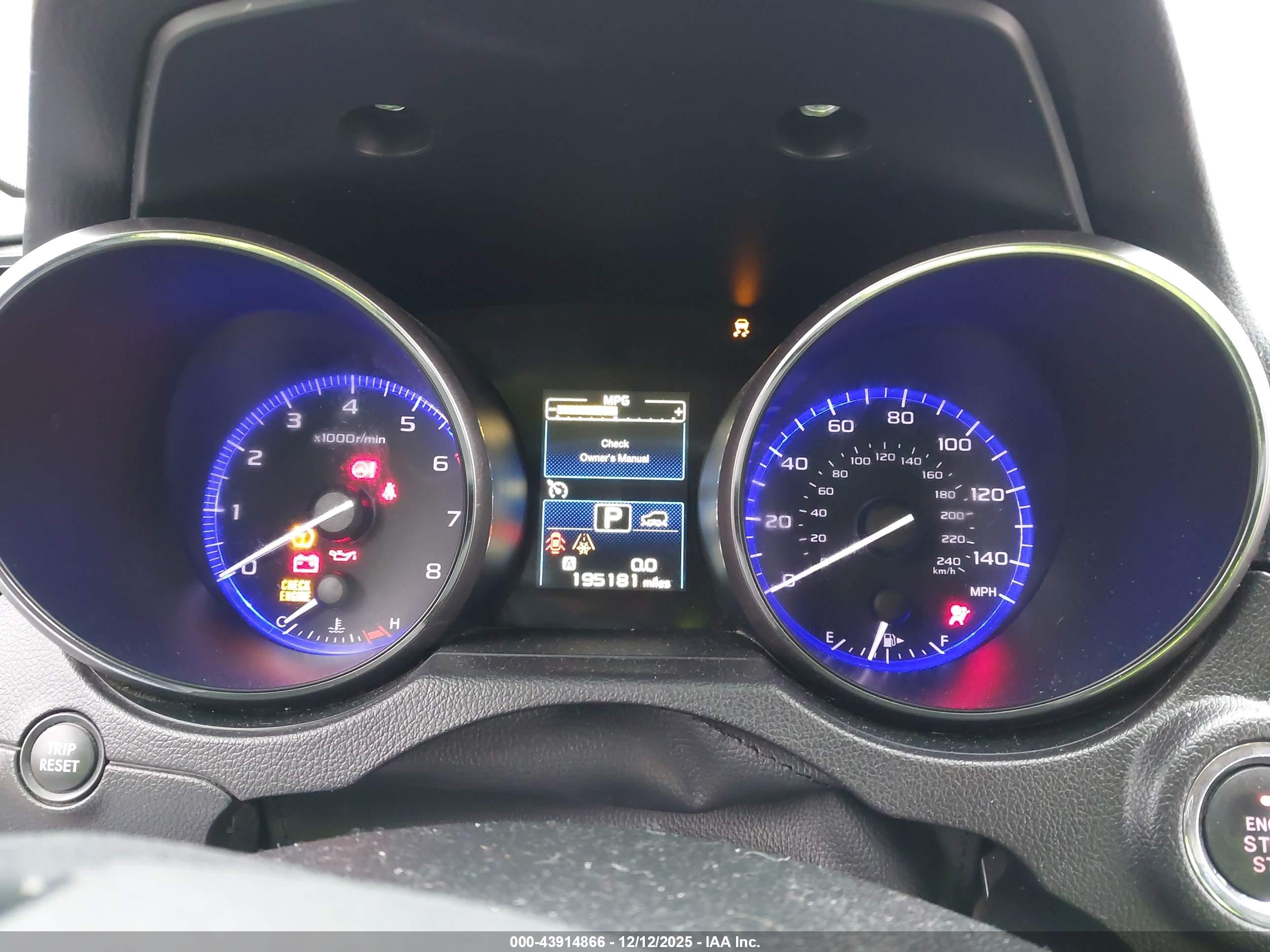 SUBARU OUTBACK image 7