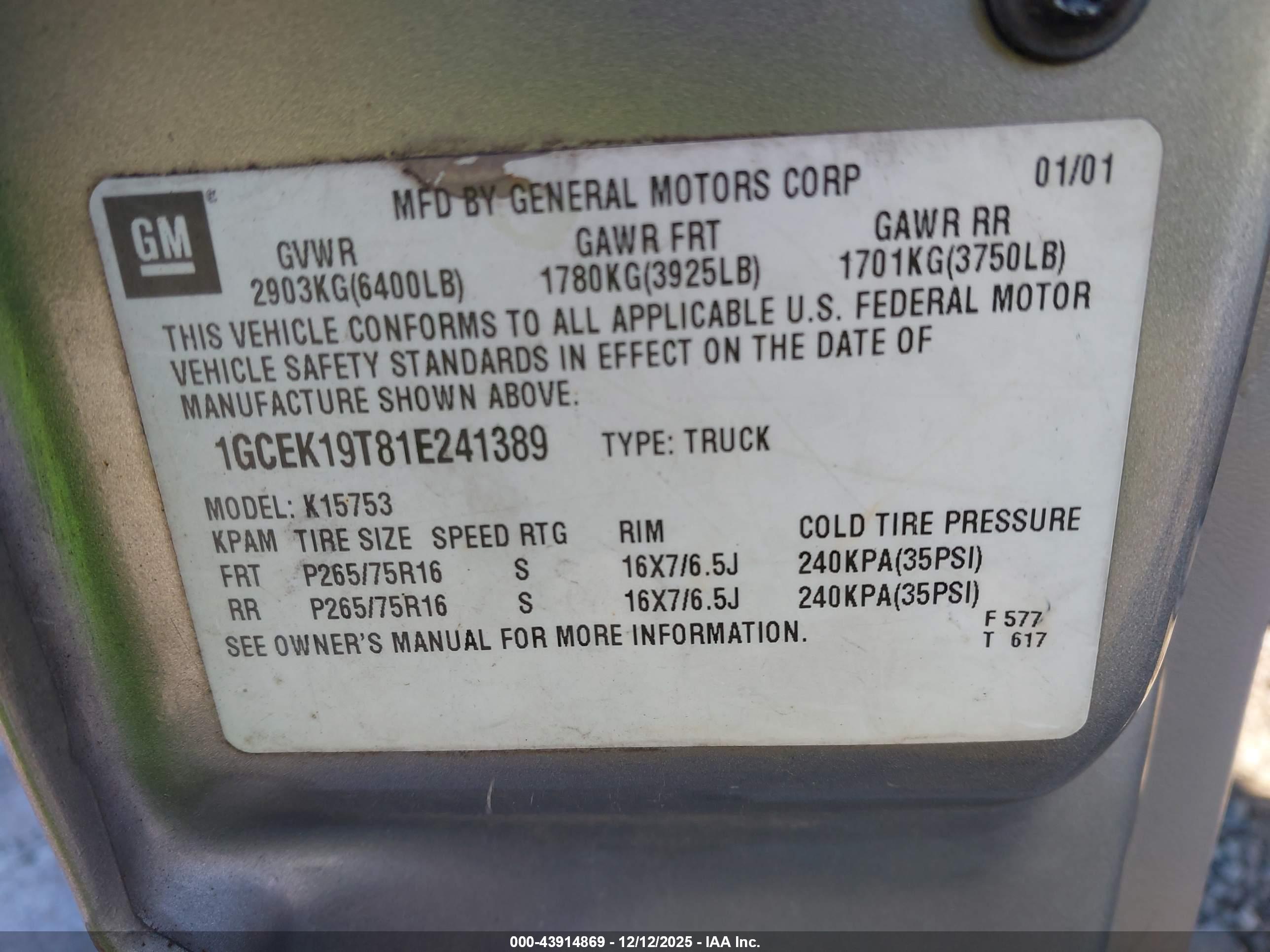 CHEVROLET SILVERADO image 9