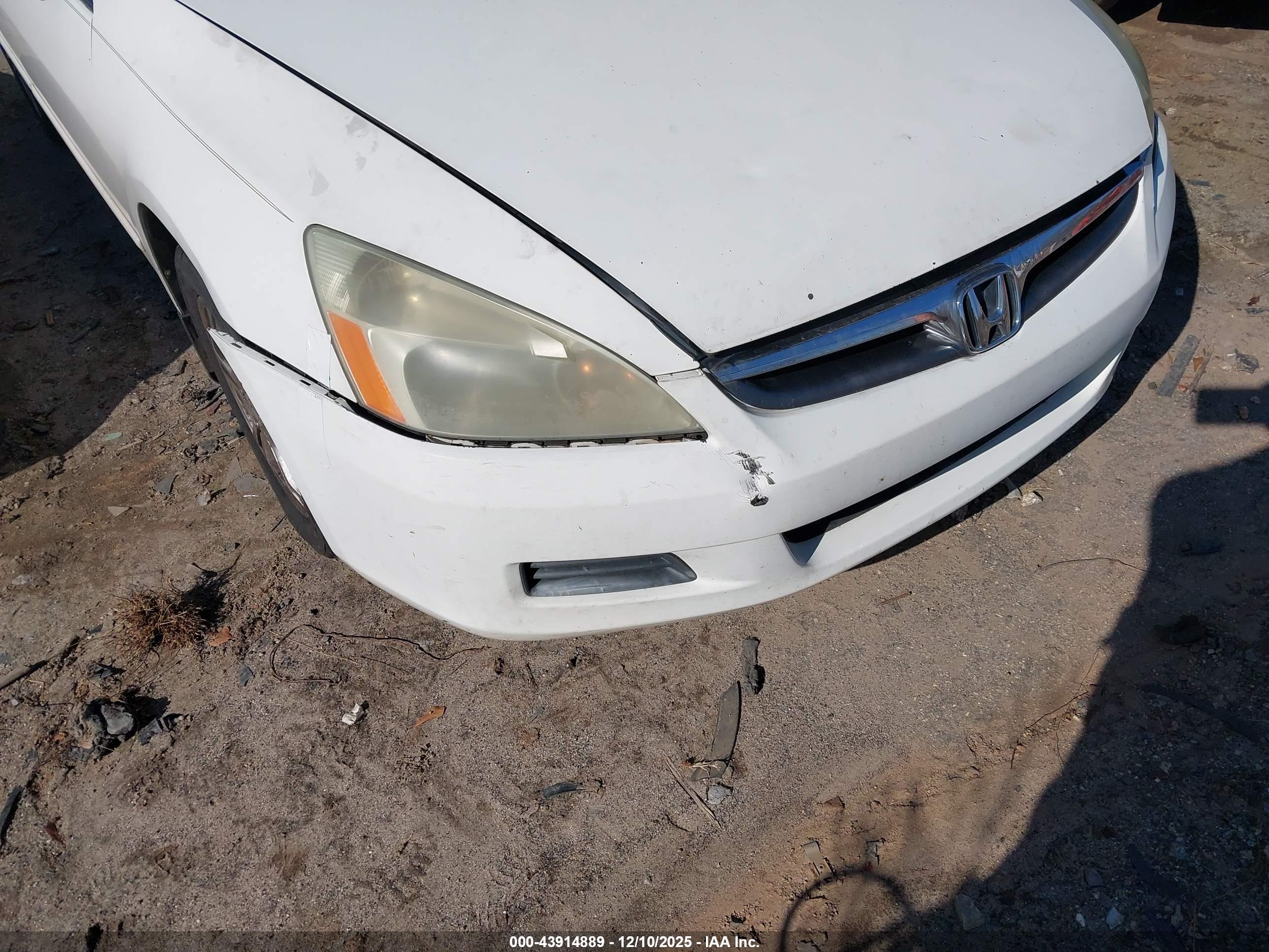 HONDA ACCORD image 6
