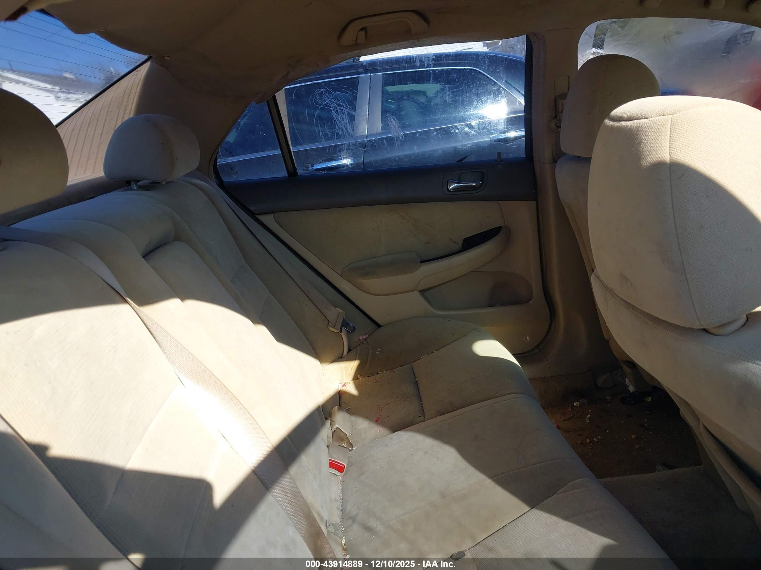 HONDA ACCORD image 8