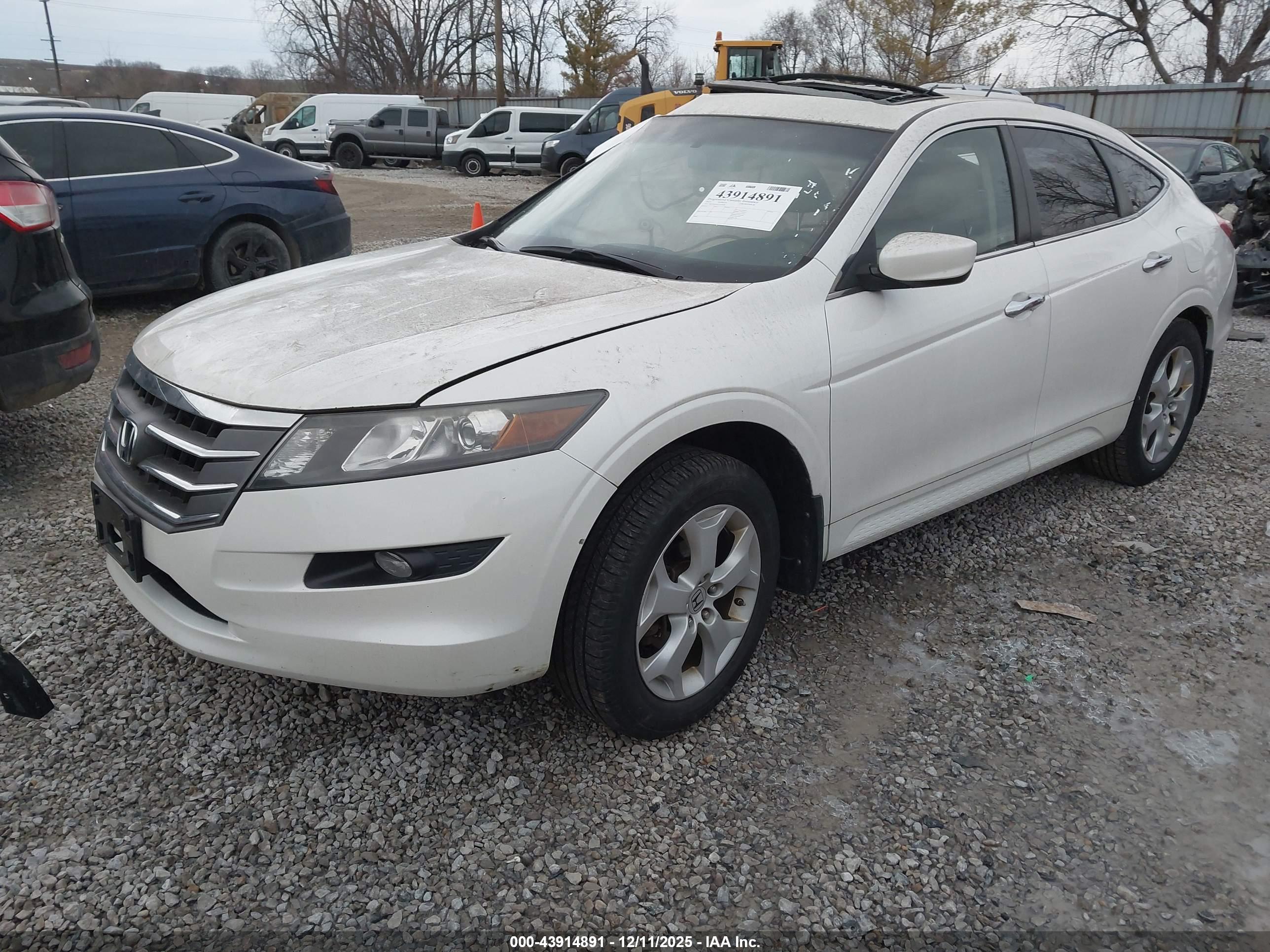 HONDA CROSSTOUR image 2