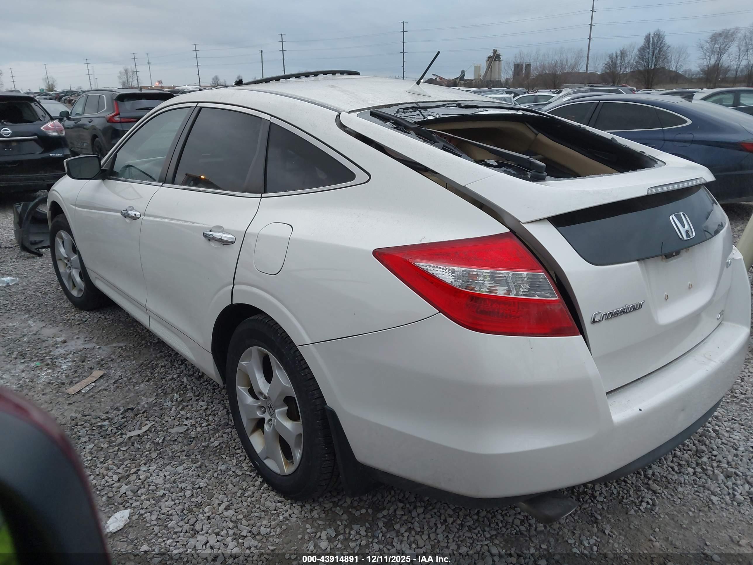 HONDA CROSSTOUR image 3