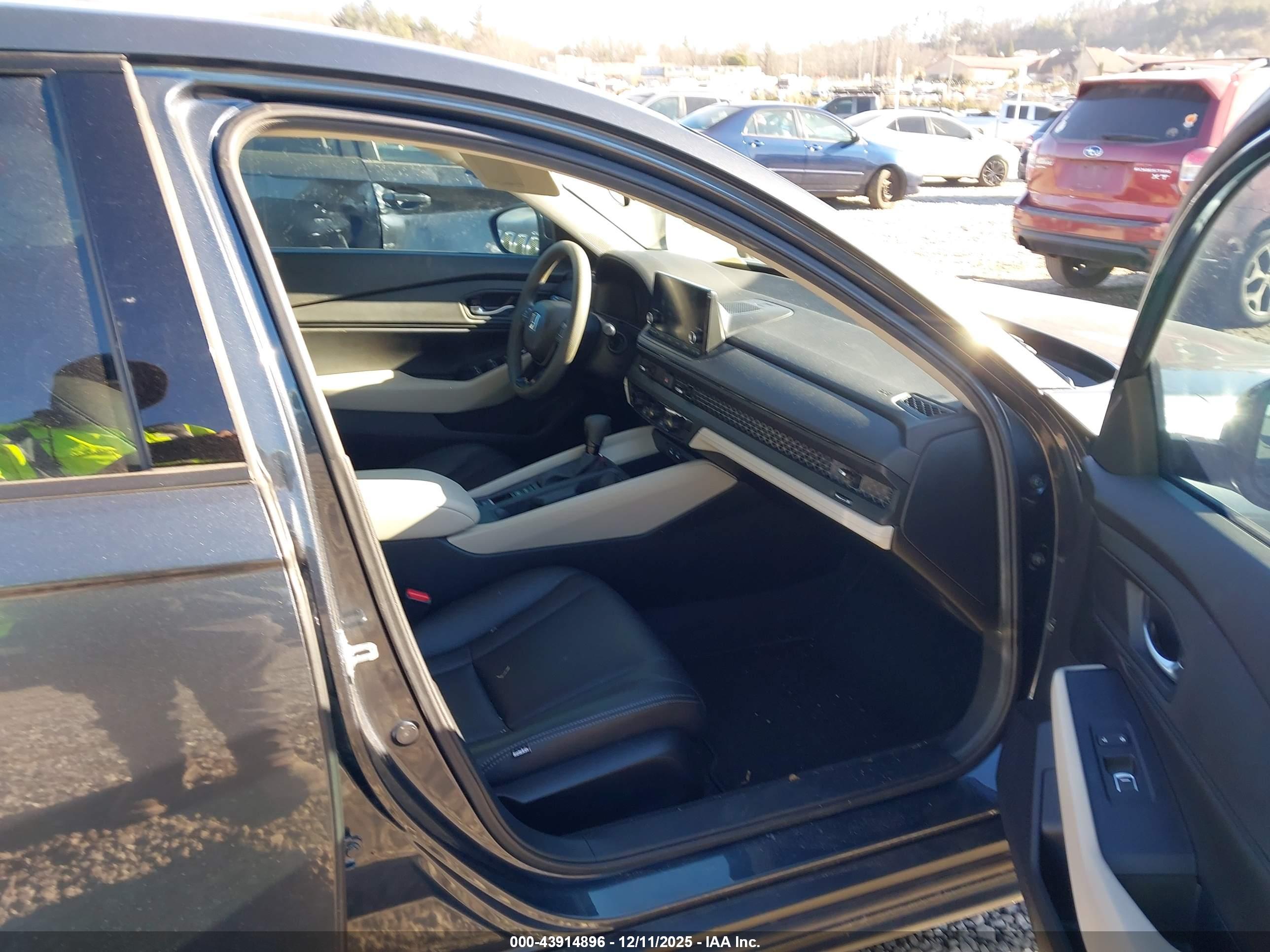 HONDA ACCORD image 5