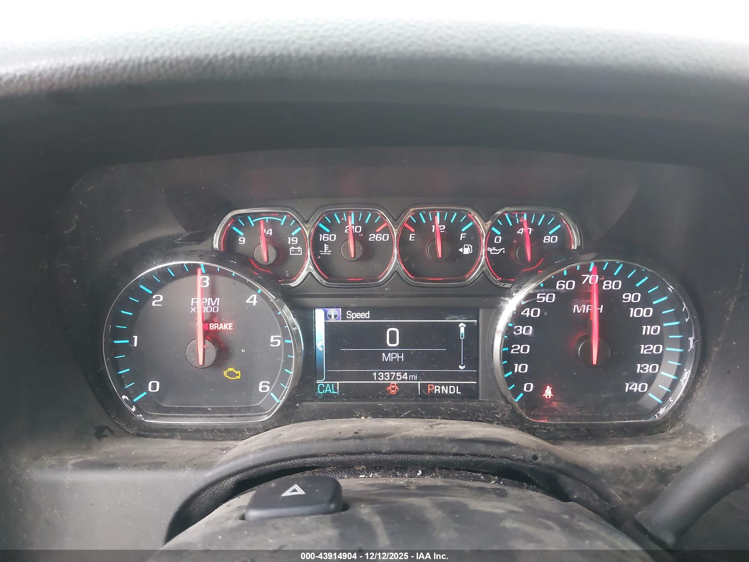 GMC YUKON image 7